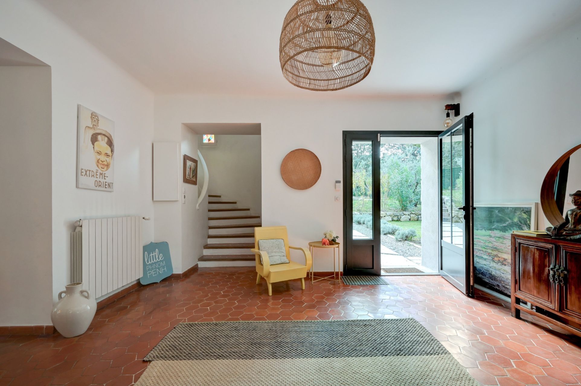 luxury house 8 Rooms for sale on AIX EN PROVENCE (13100)