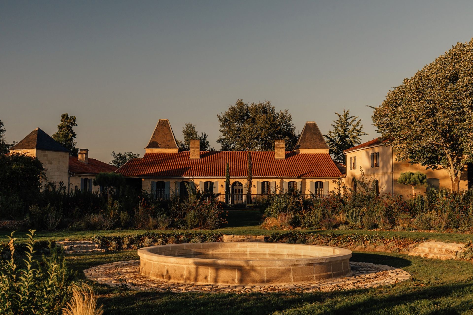 castle 15 Rooms for sale on ST EMILION (33330)
