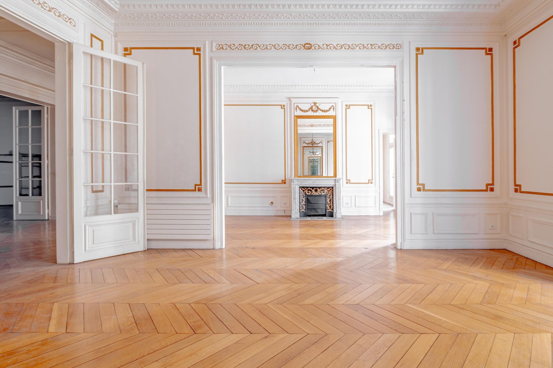 luxury apartment 7 Rooms for sale on PARIS (75116)