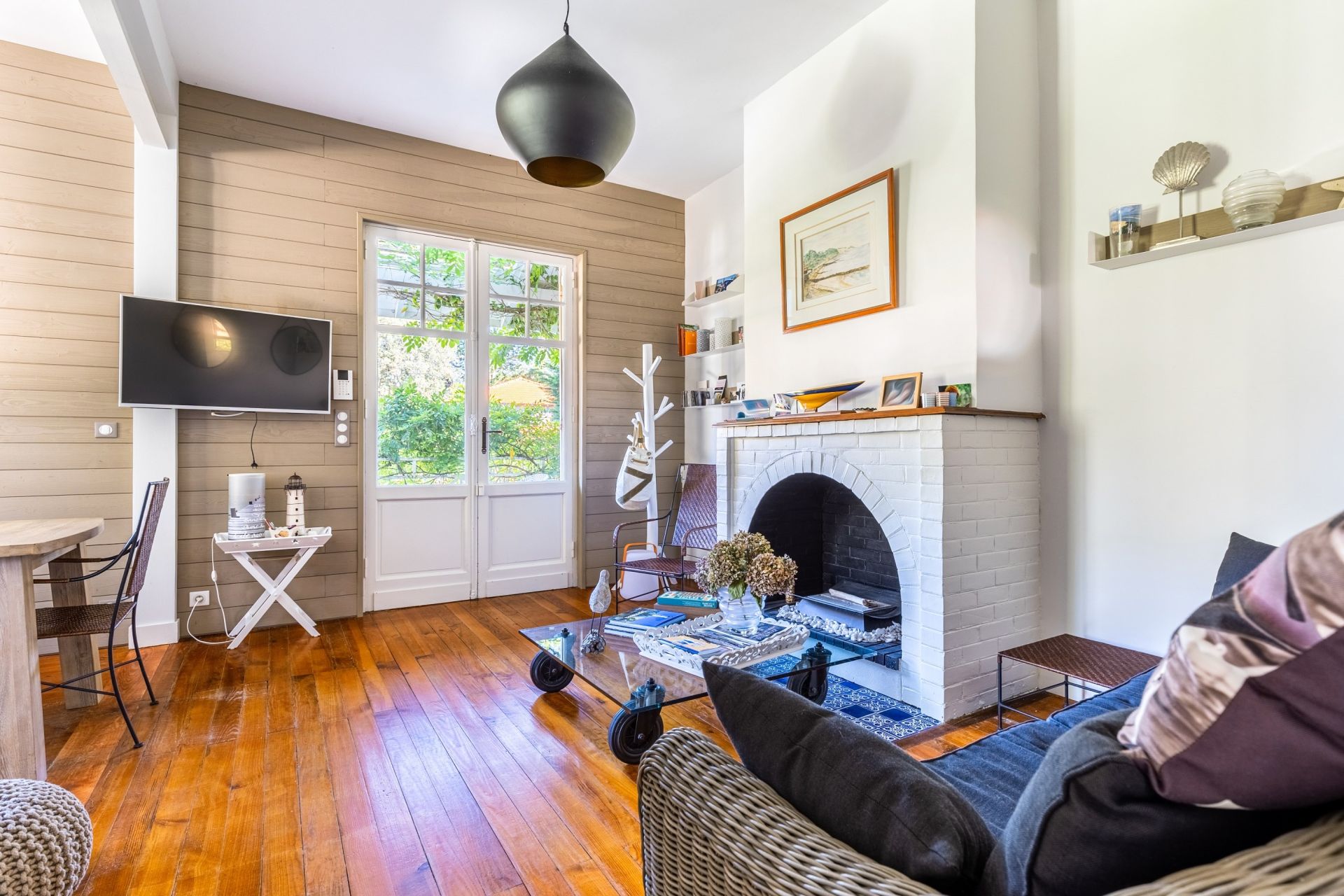 luxury house 5 Rooms for sale on PYLA SUR MER (33115)