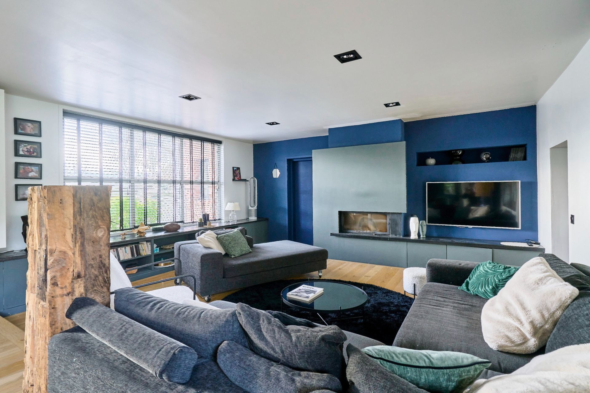 luxury house 12 Rooms for sale on GRUSON (59152)