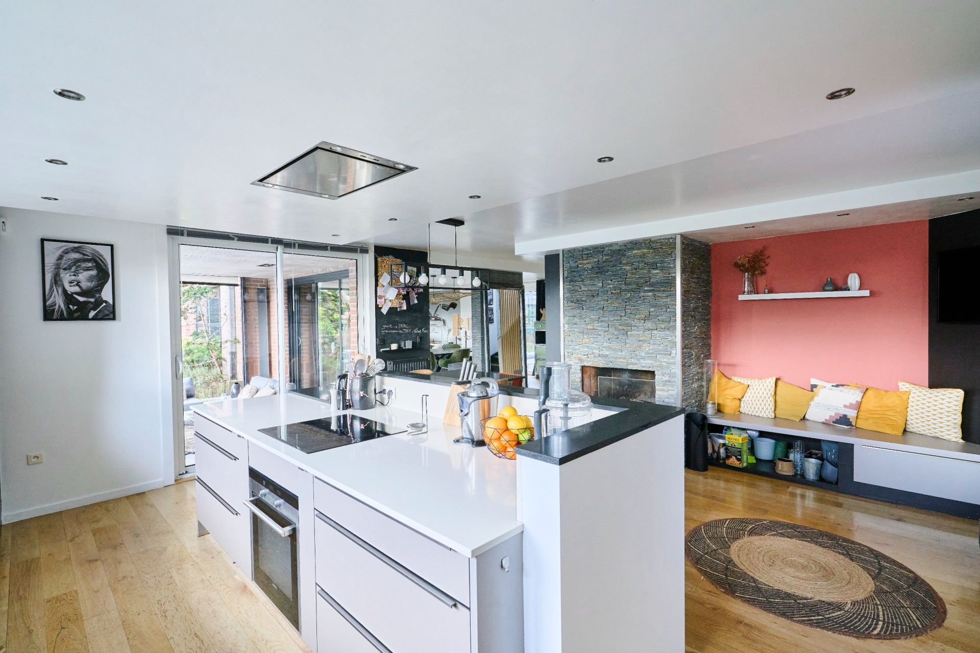 luxury house 12 Rooms for sale on GRUSON (59152)