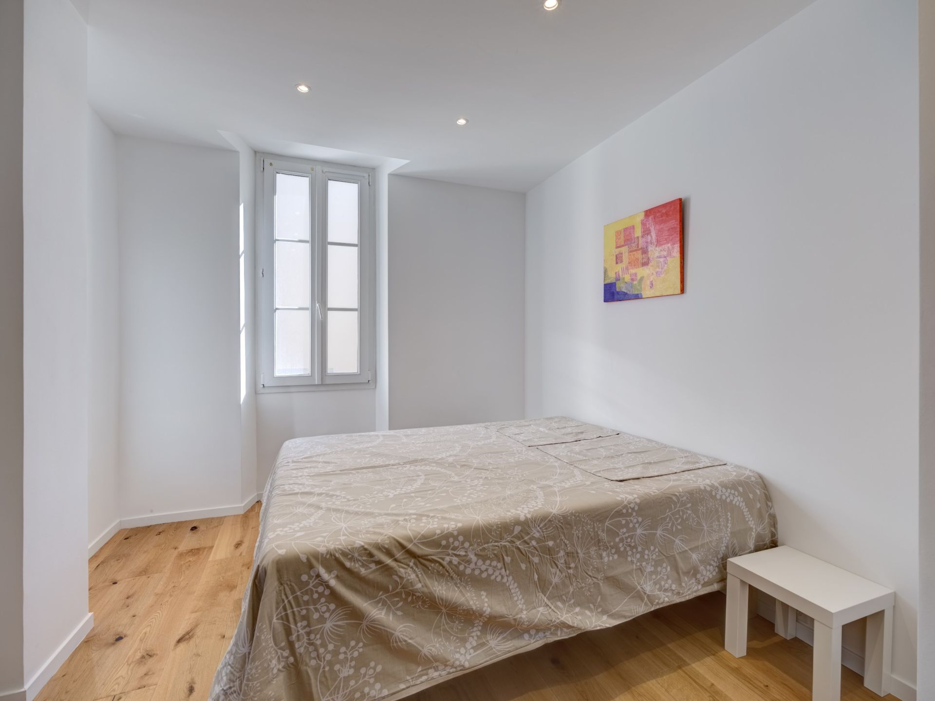 luxury apartment 2 Rooms for sale on CANNES (06400)