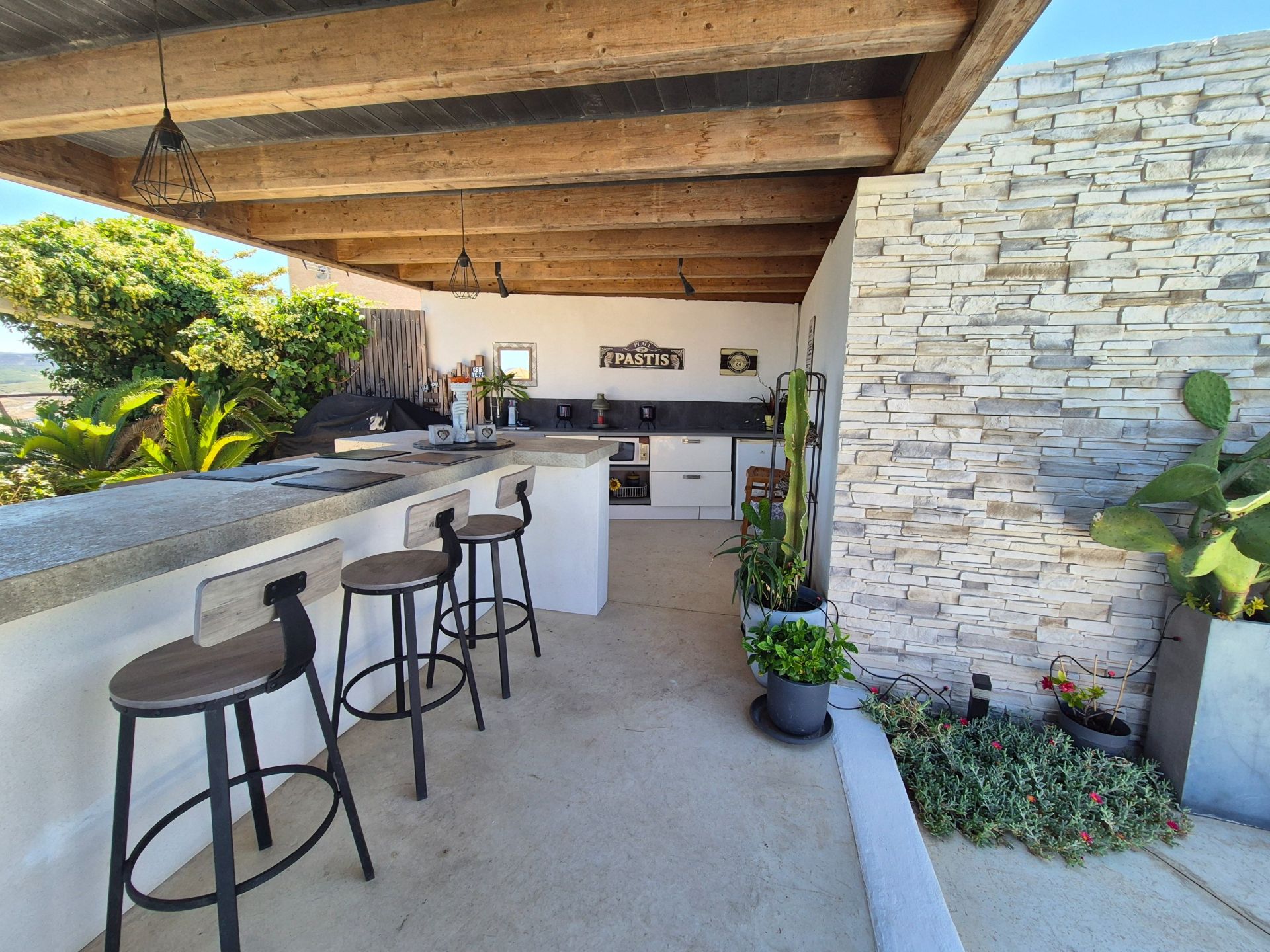 maison de luxe 4 Pièces en vente sur NARBONNE (11100)