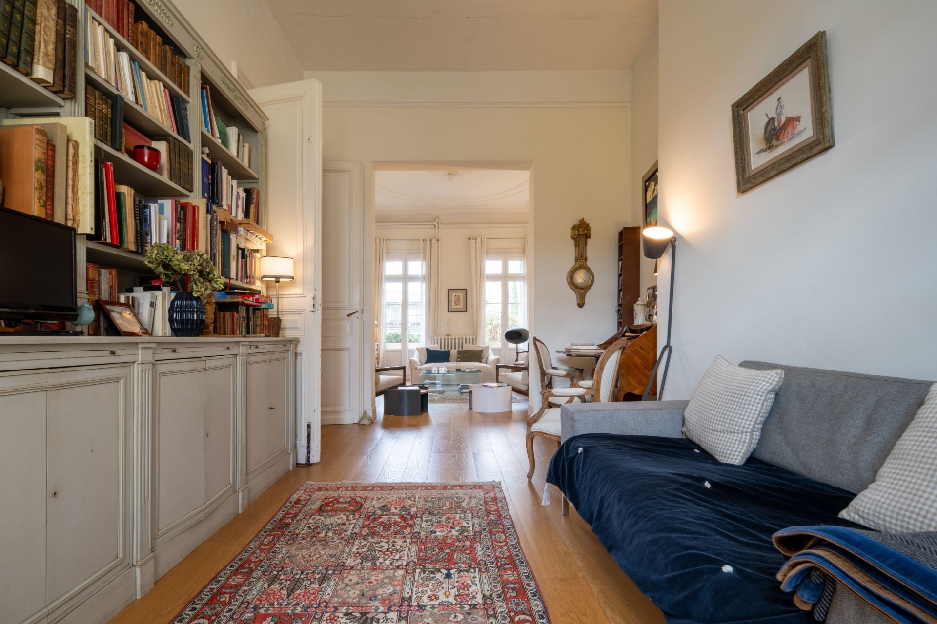 luxury house 13 Rooms for sale on NARBONNE (11100)