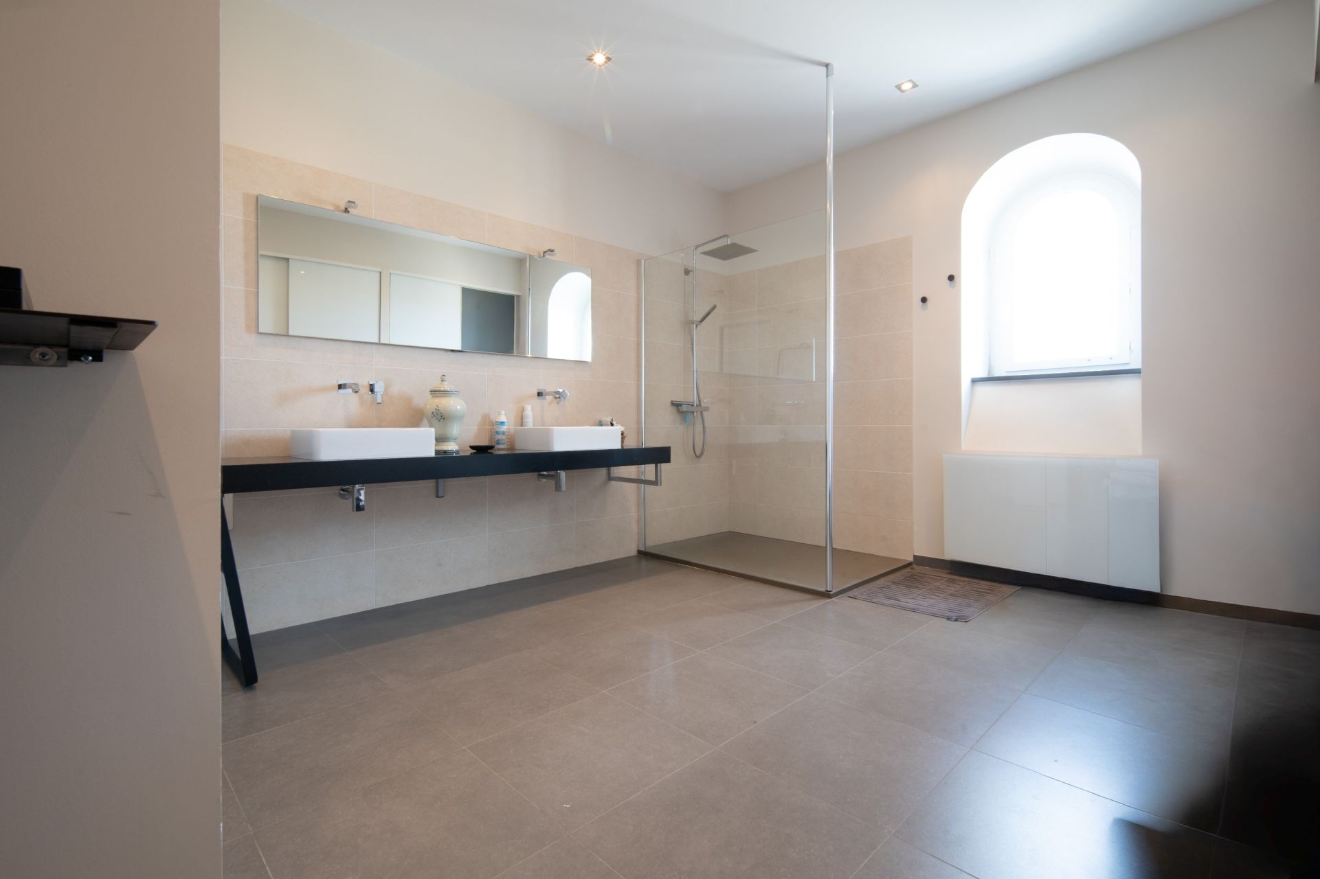 maison de luxe 13 Pièces en vente sur NARBONNE (11100)