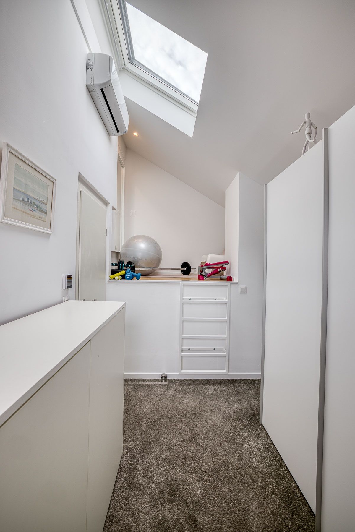 luxury apartment 4 Rooms for sale on ANNECY (74000)