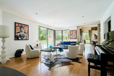 Sale Luxury house Camphin-en-Pévèle 11&nbsp;Rooms 238&nbsp;m²