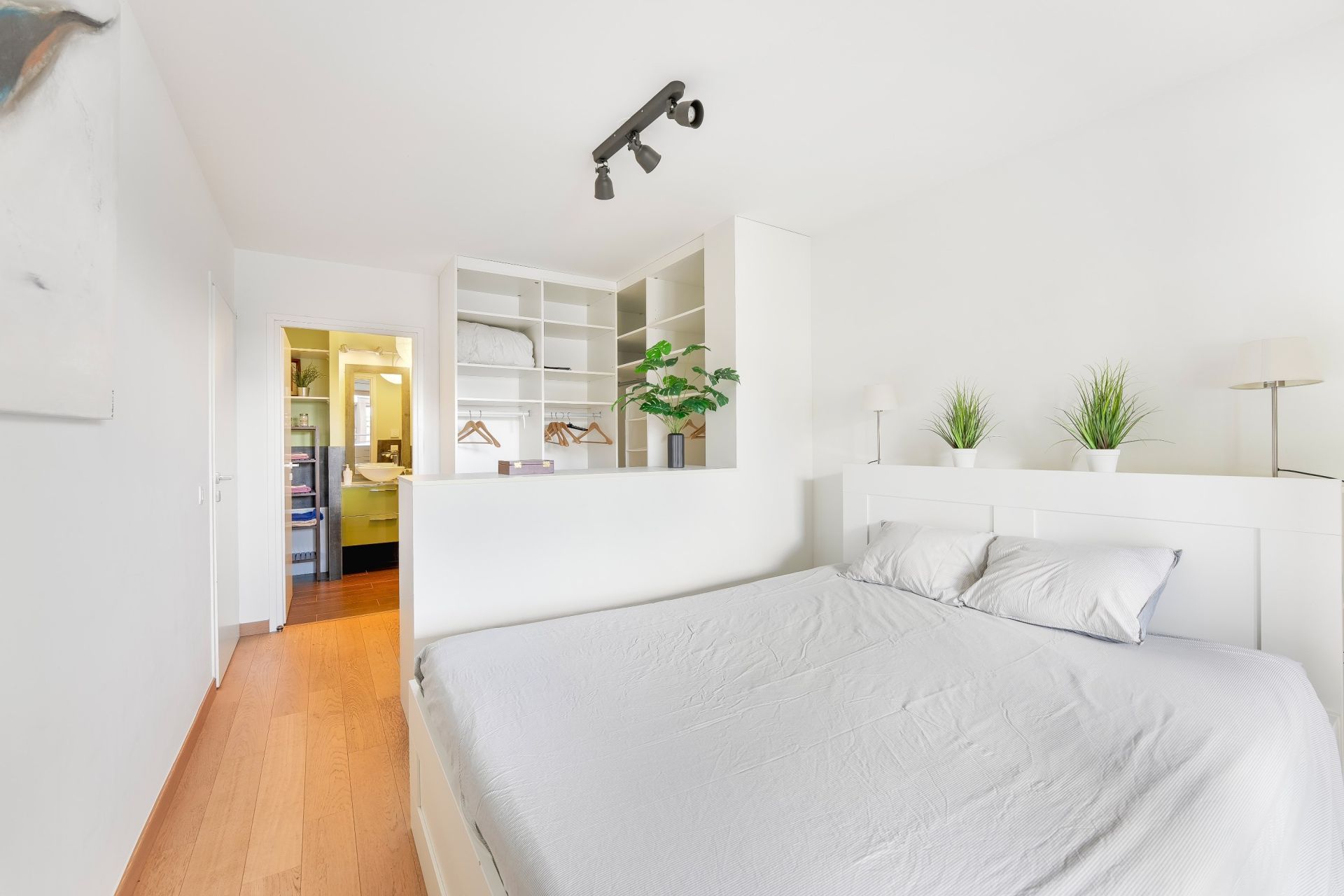 luxury apartment 4 Rooms for sale on DIVONNE LES BAINS (01220)