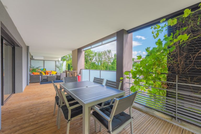 luxury apartment 4 Rooms for sale on DIVONNE LES BAINS (01220)