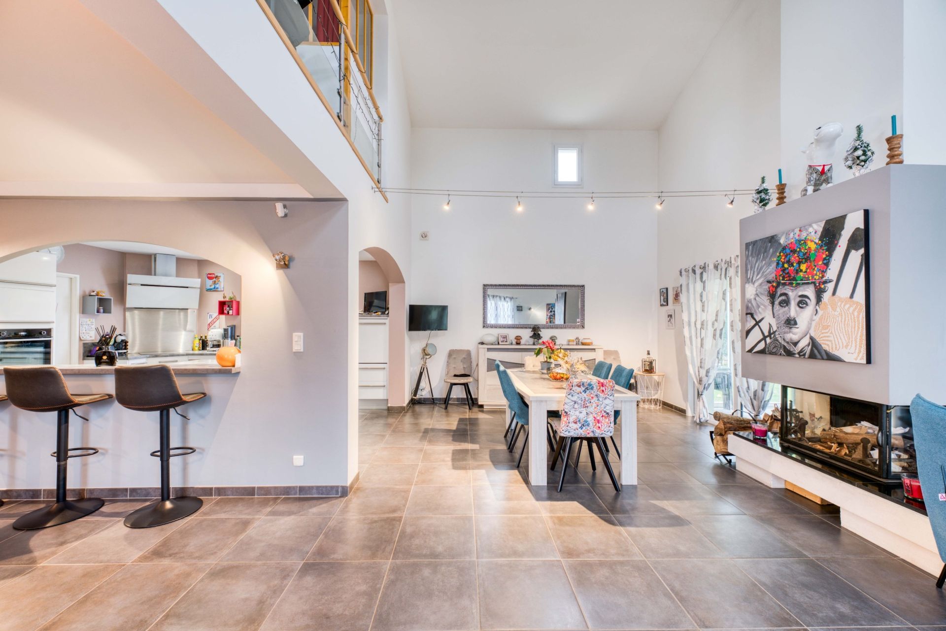 maison de luxe 9 Pièces en vente sur LE GUA (17600)