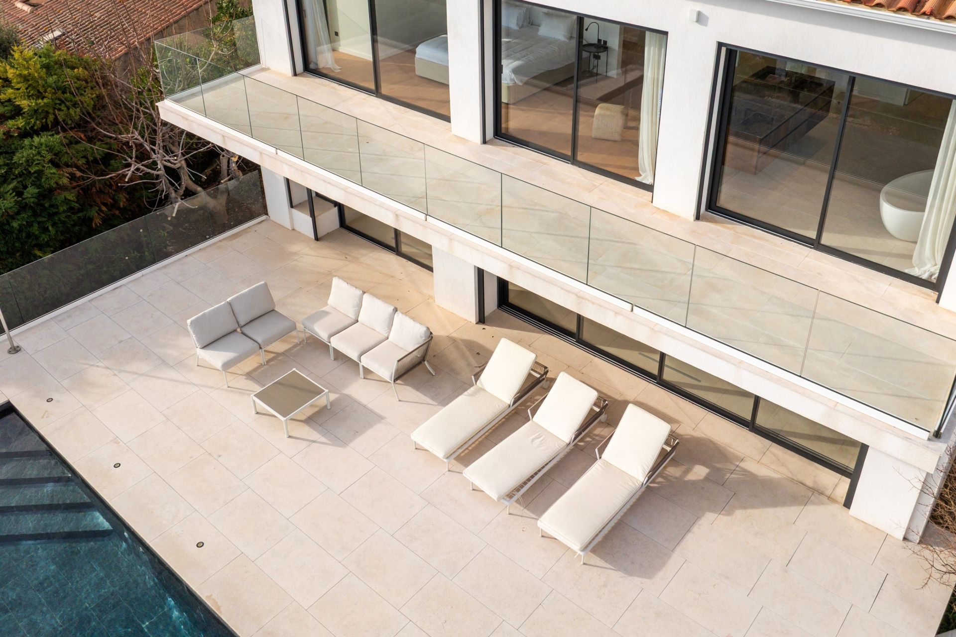 maison de luxe 5 Pièces en vente sur RAYOL CANADEL SUR MER (83820)