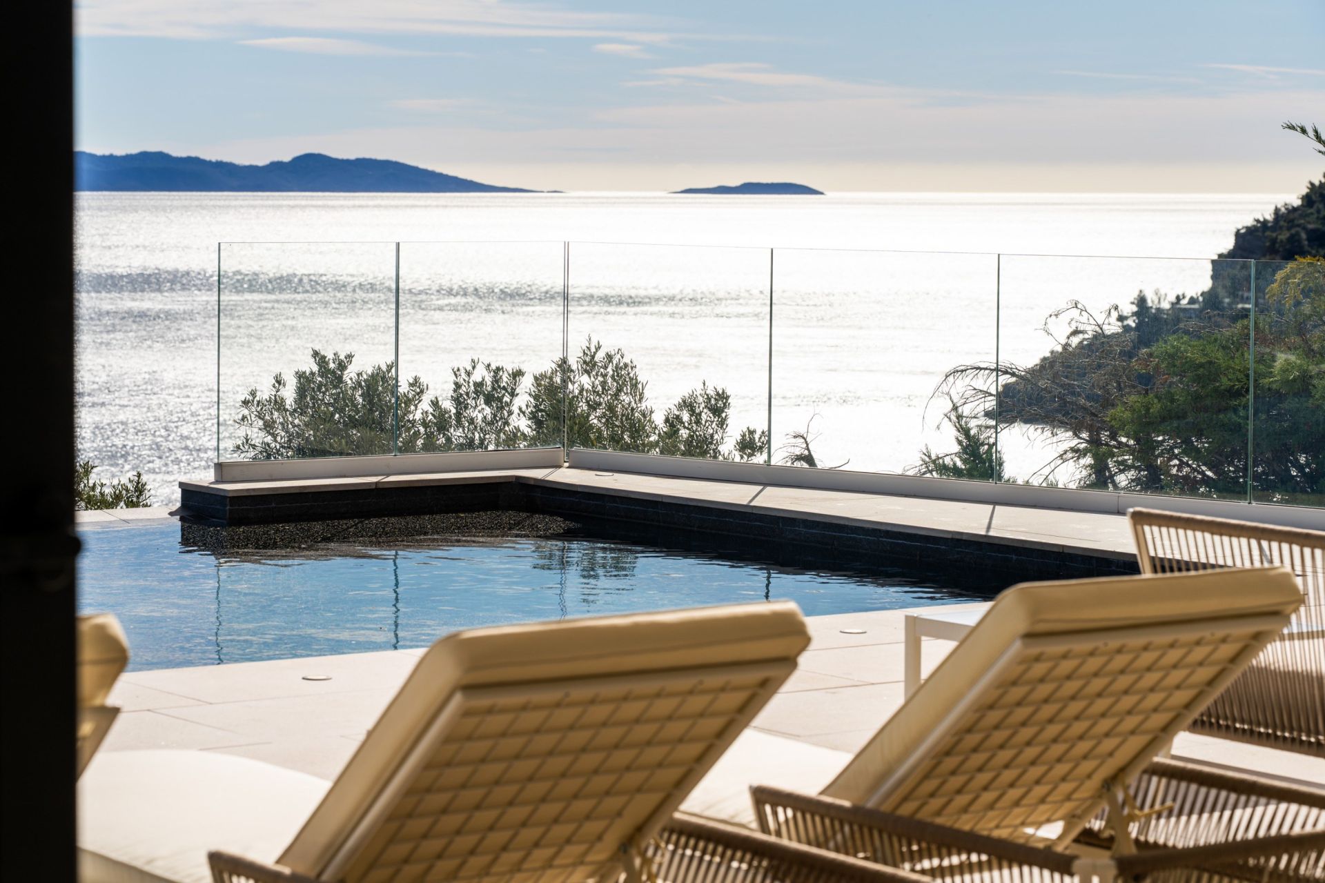 maison de luxe 5 Pièces en vente sur RAYOL CANADEL SUR MER (83820)