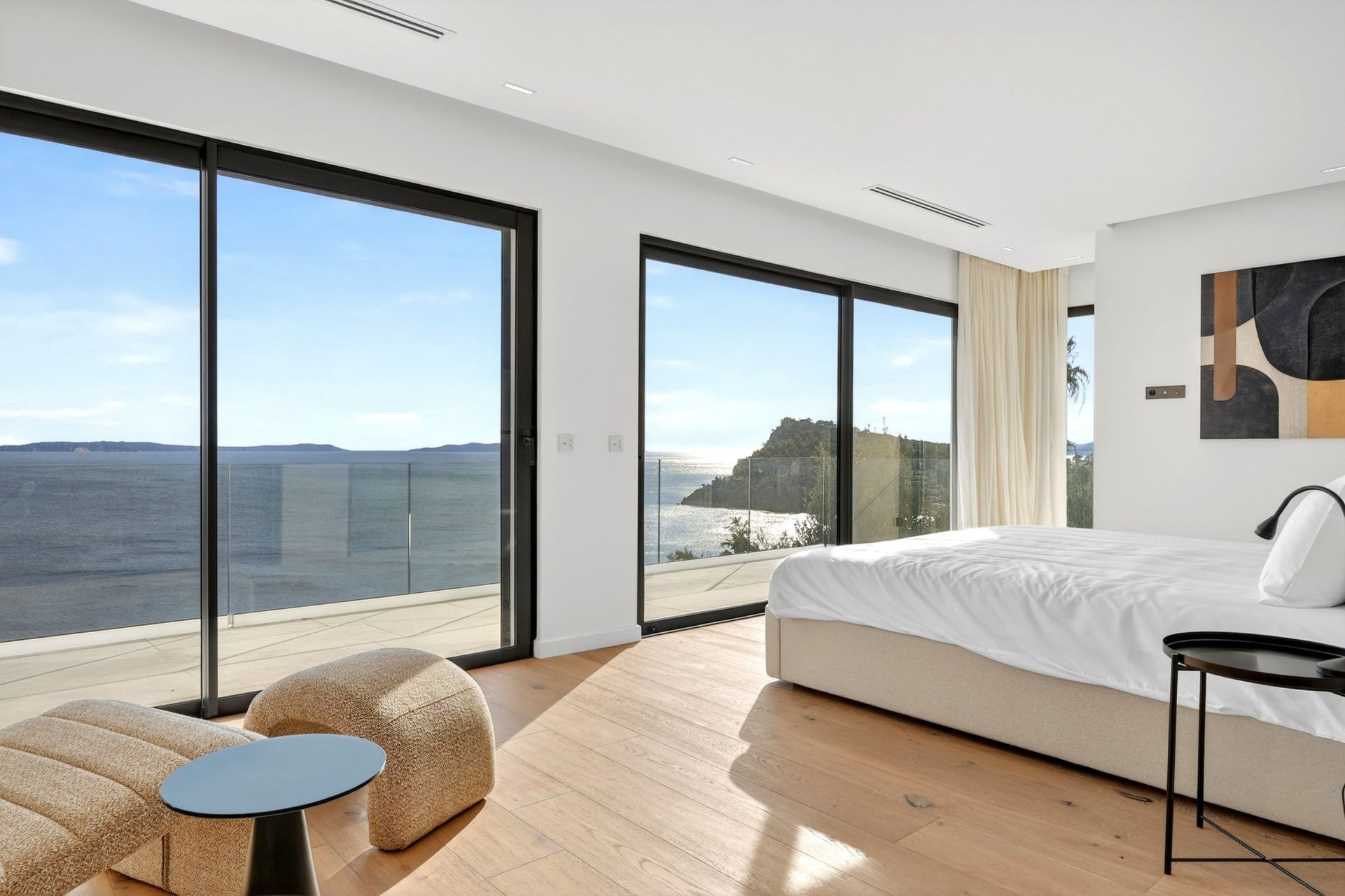 maison de luxe 5 Pièces en vente sur RAYOL CANADEL SUR MER (83820)
