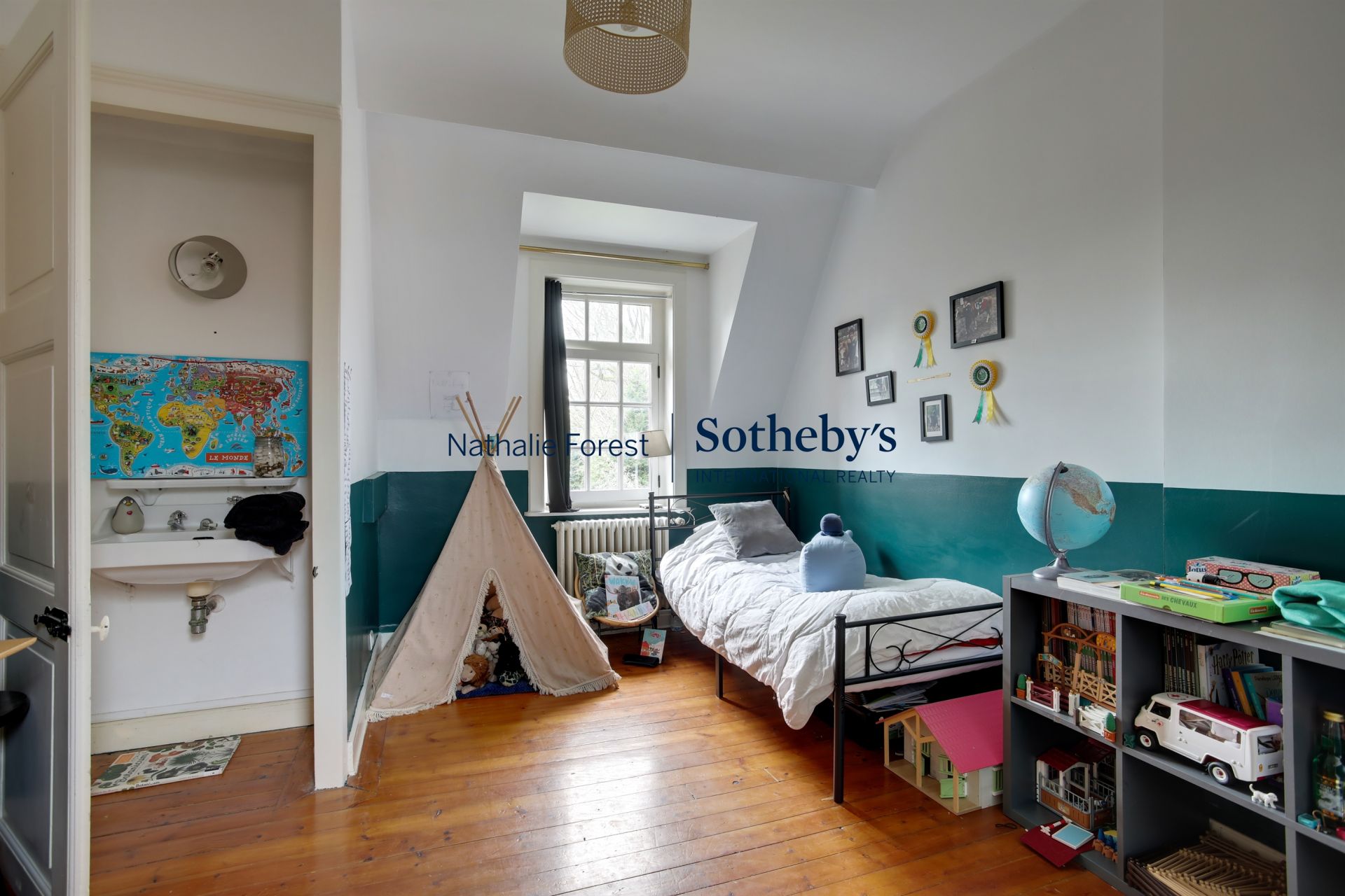 maison de luxe 14 Pièces en vente sur CROIX (59170)