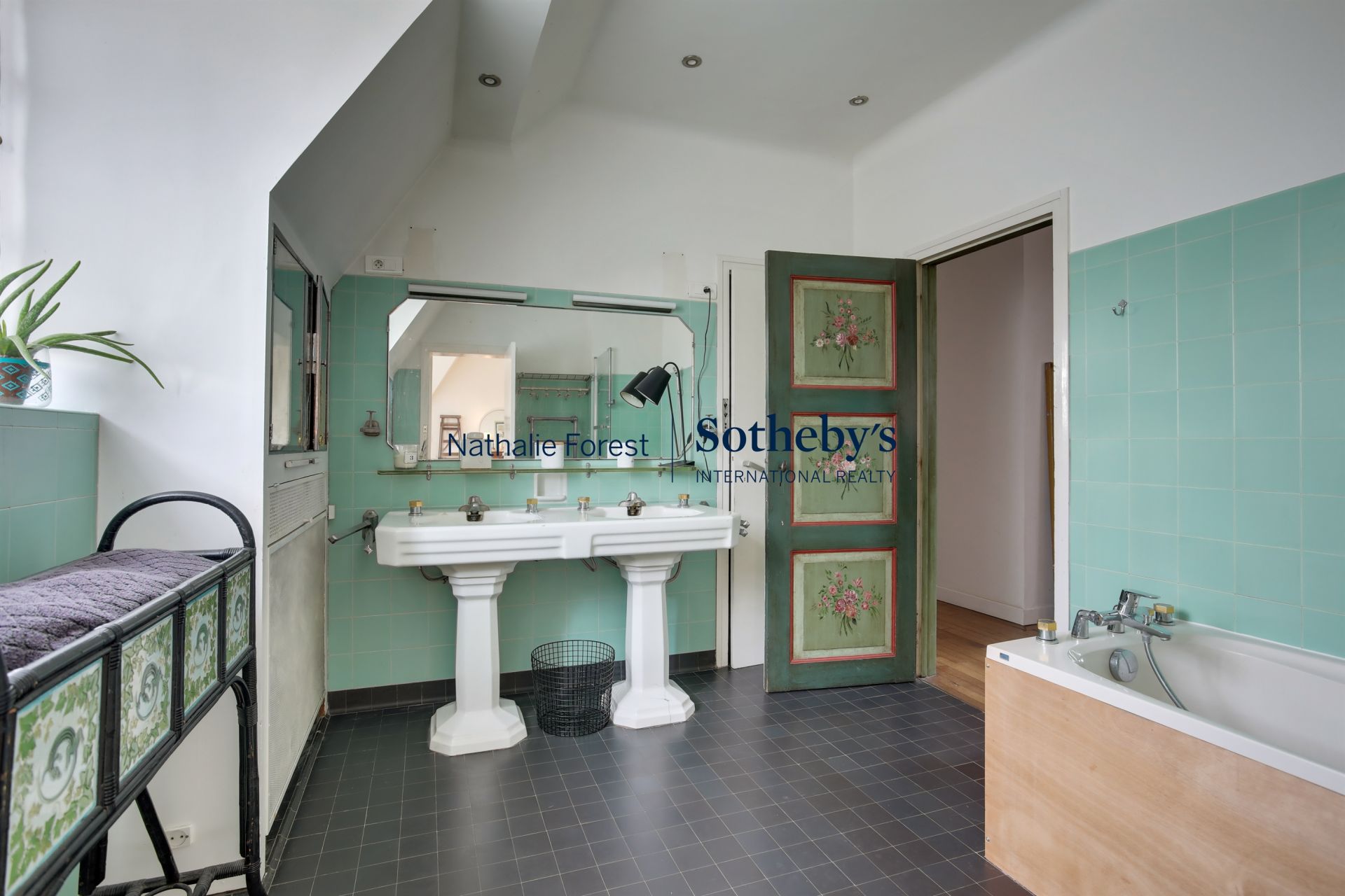 maison de luxe 14 Pièces en vente sur CROIX (59170)