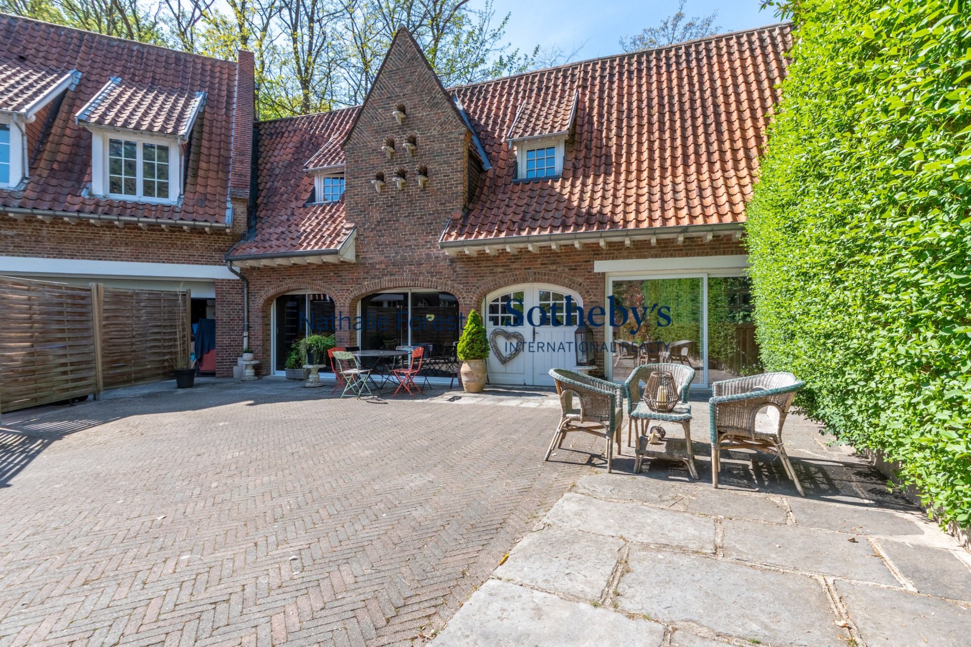 maison de luxe 14 Pièces en vente sur CROIX (59170)