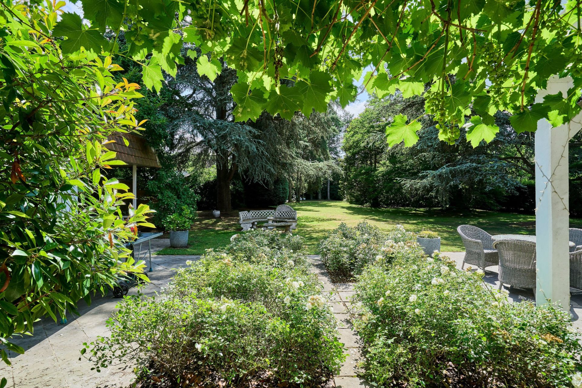 luxury house 9 Rooms for sale on MARCQ EN BAROEUL (59700)