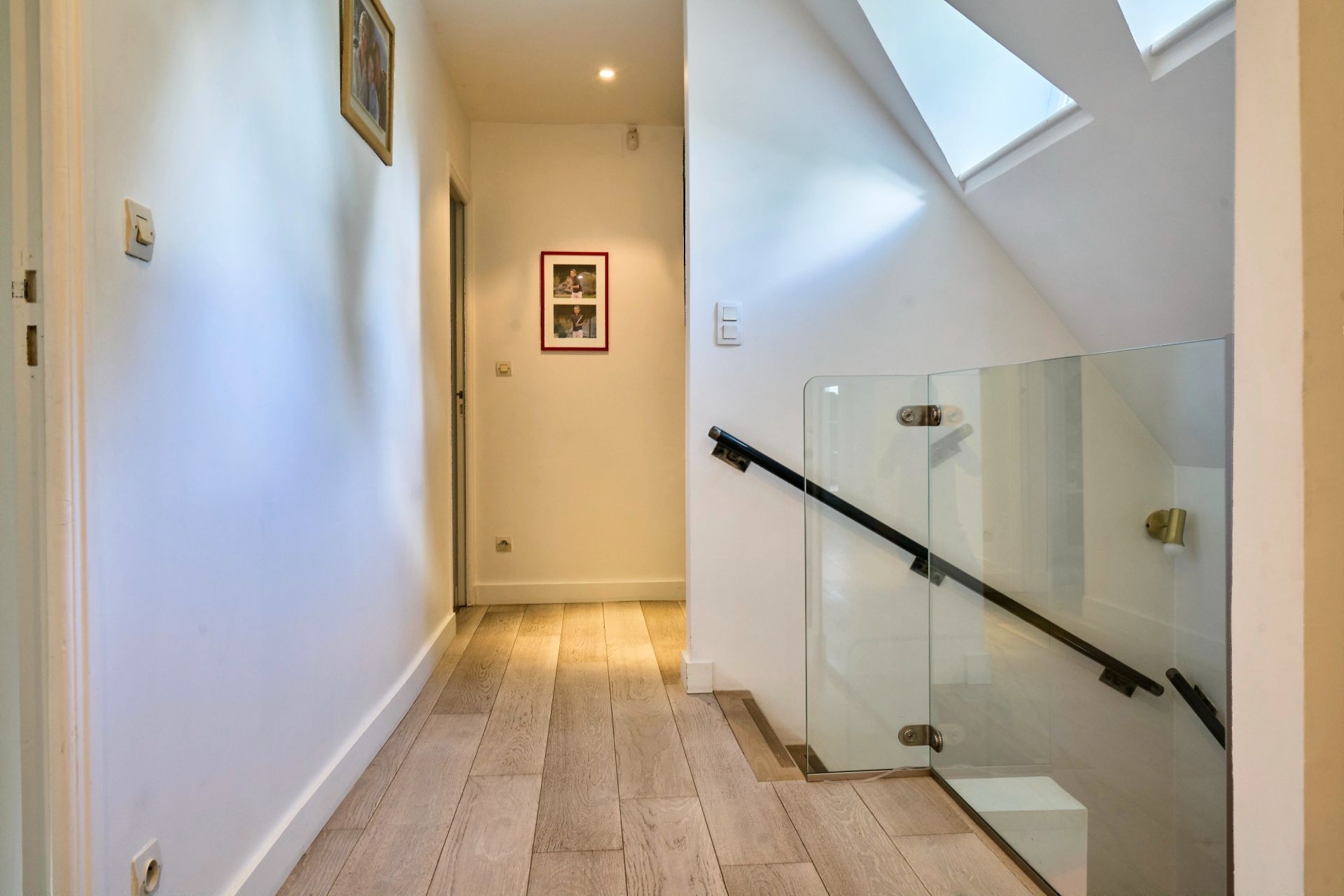 luxury house 9 Rooms for sale on MARCQ EN BAROEUL (59700)