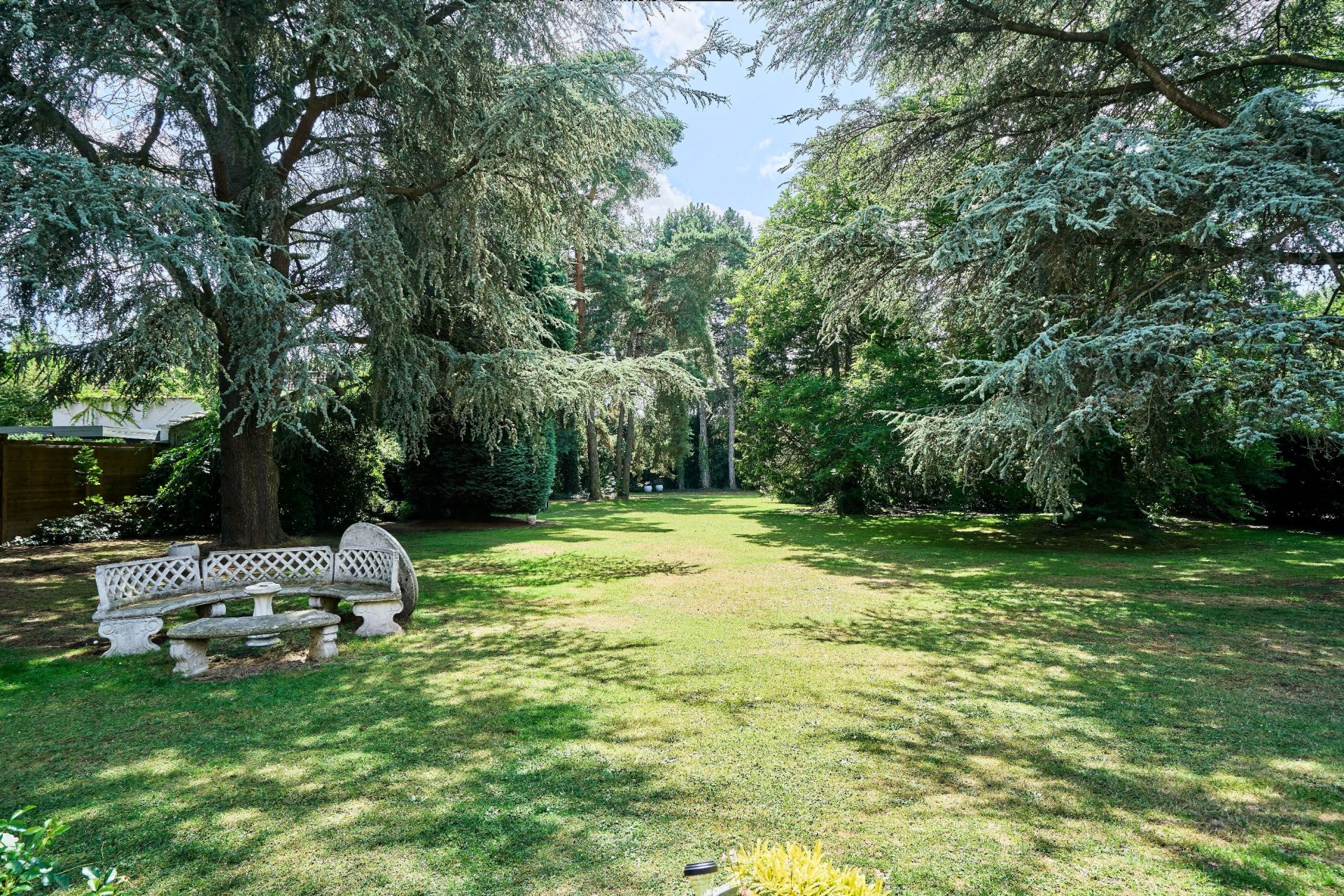 luxury house 9 Rooms for sale on MARCQ EN BAROEUL (59700)