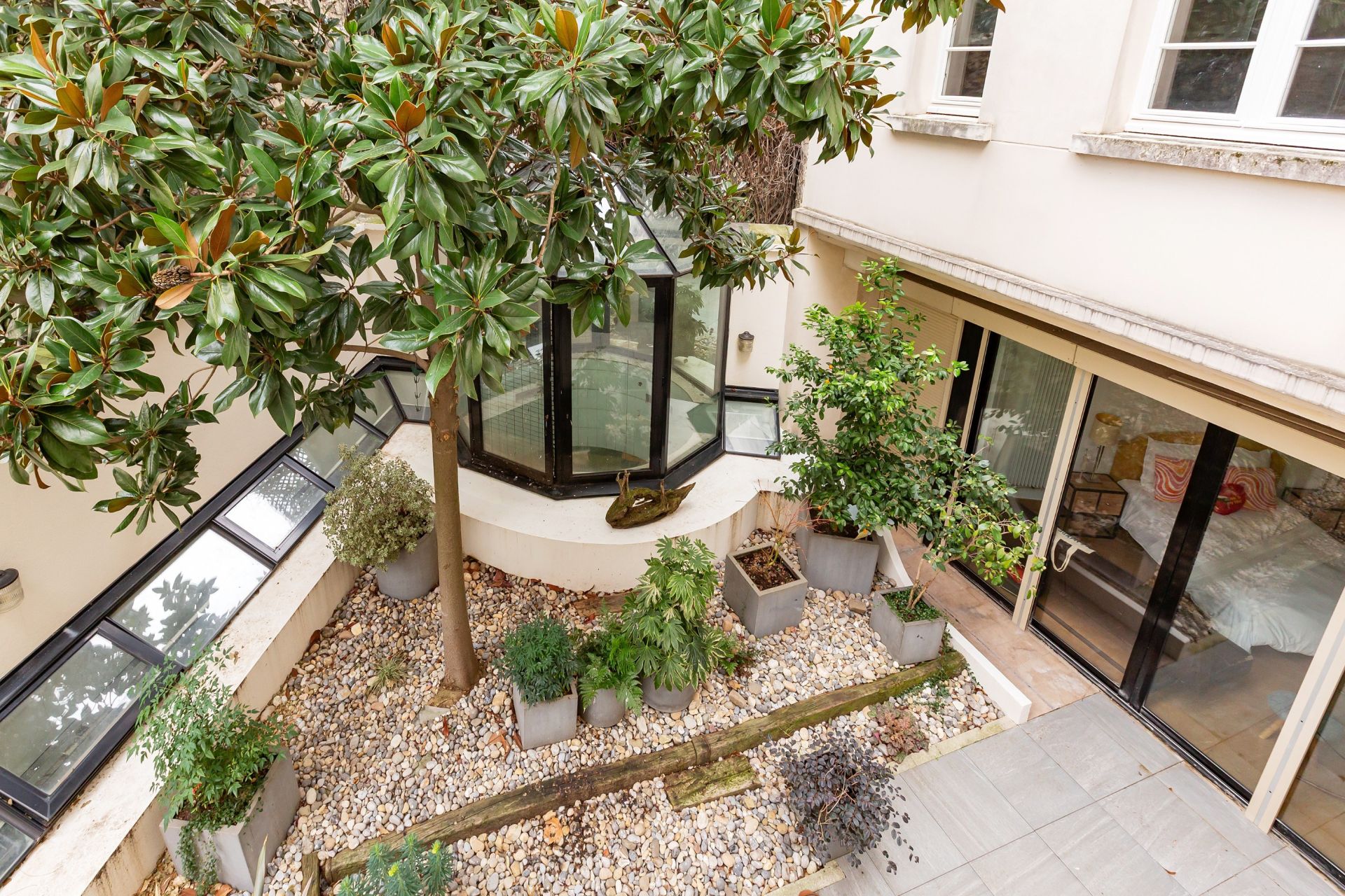 luxury house 11 Rooms for sale on NEUILLY SUR SEINE (92200)