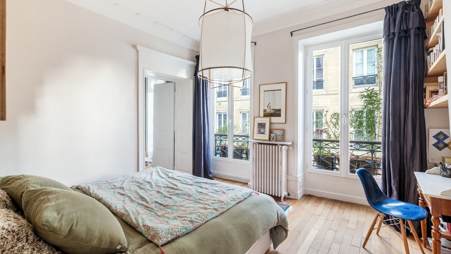 luxury apartment 6 Rooms for sale on PARIS (75009)
