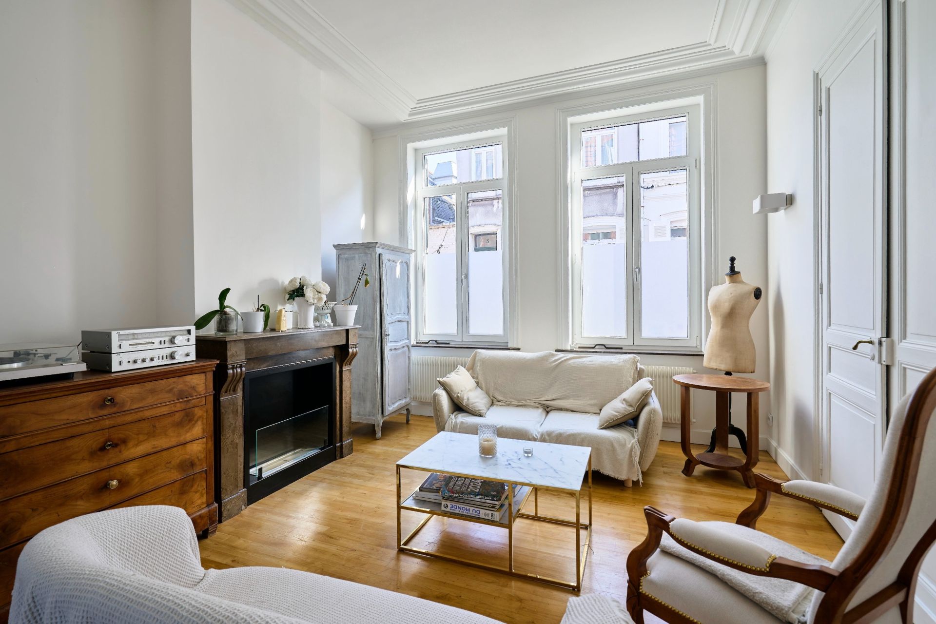 luxury house 5 Rooms for sale on LILLE (59000)