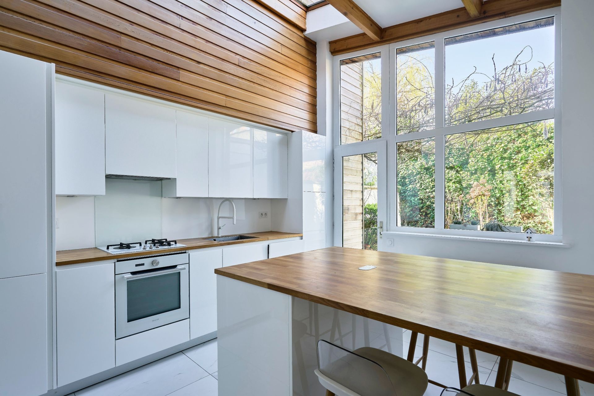 luxury house 5 Rooms for sale on LILLE (59000)