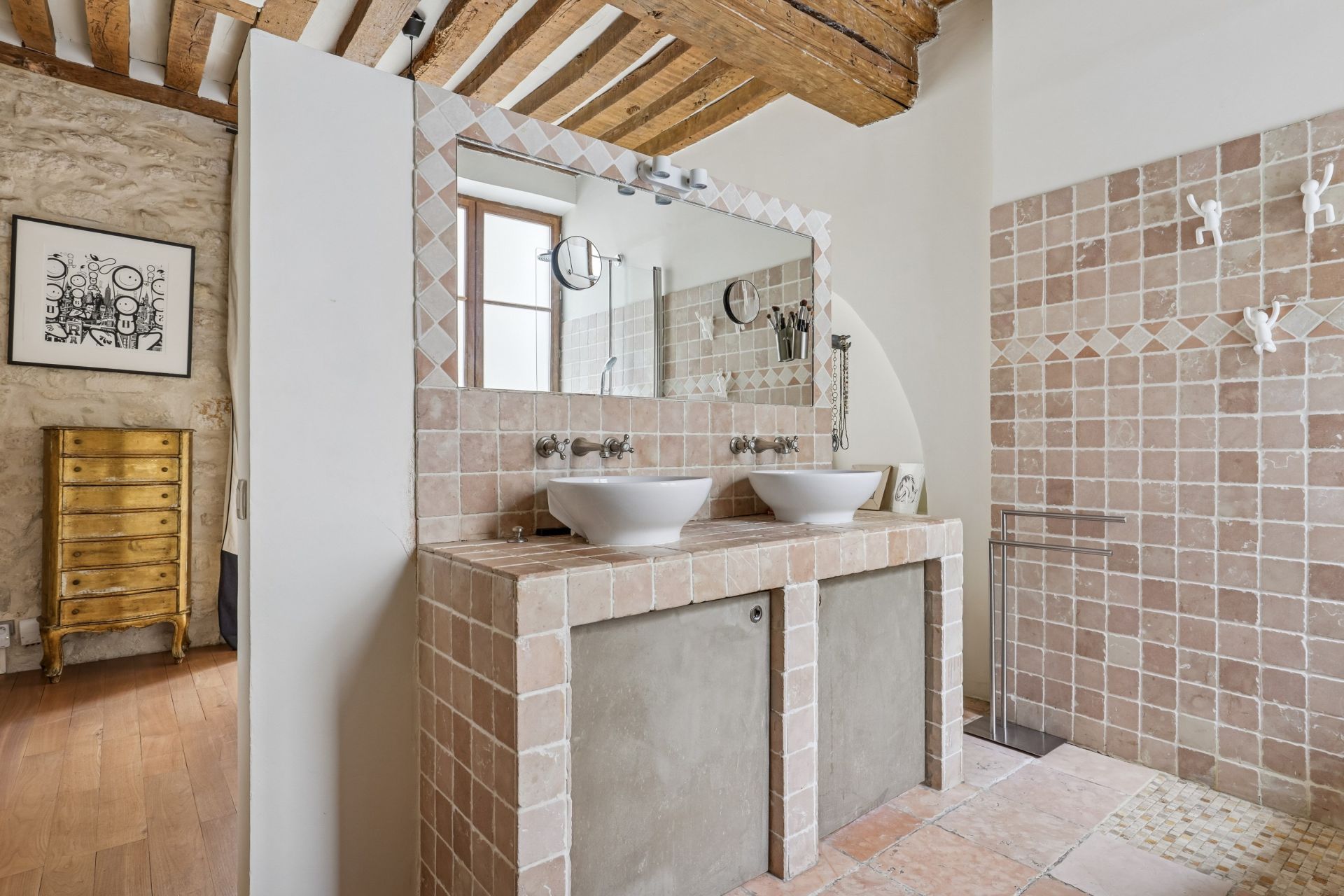 luxury apartment 2 Rooms for sale on PARIS (75003)