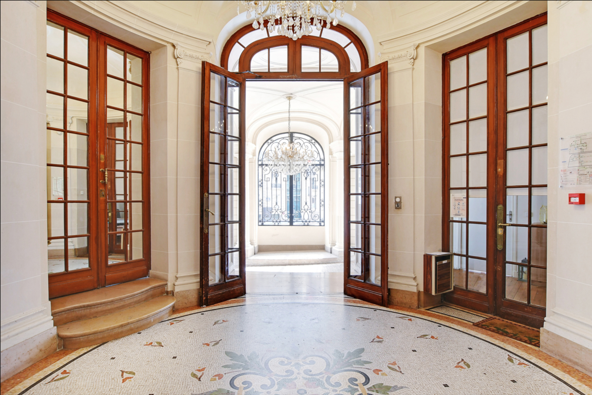 luxury apartment 18 Rooms for sale on PARIS (75016)