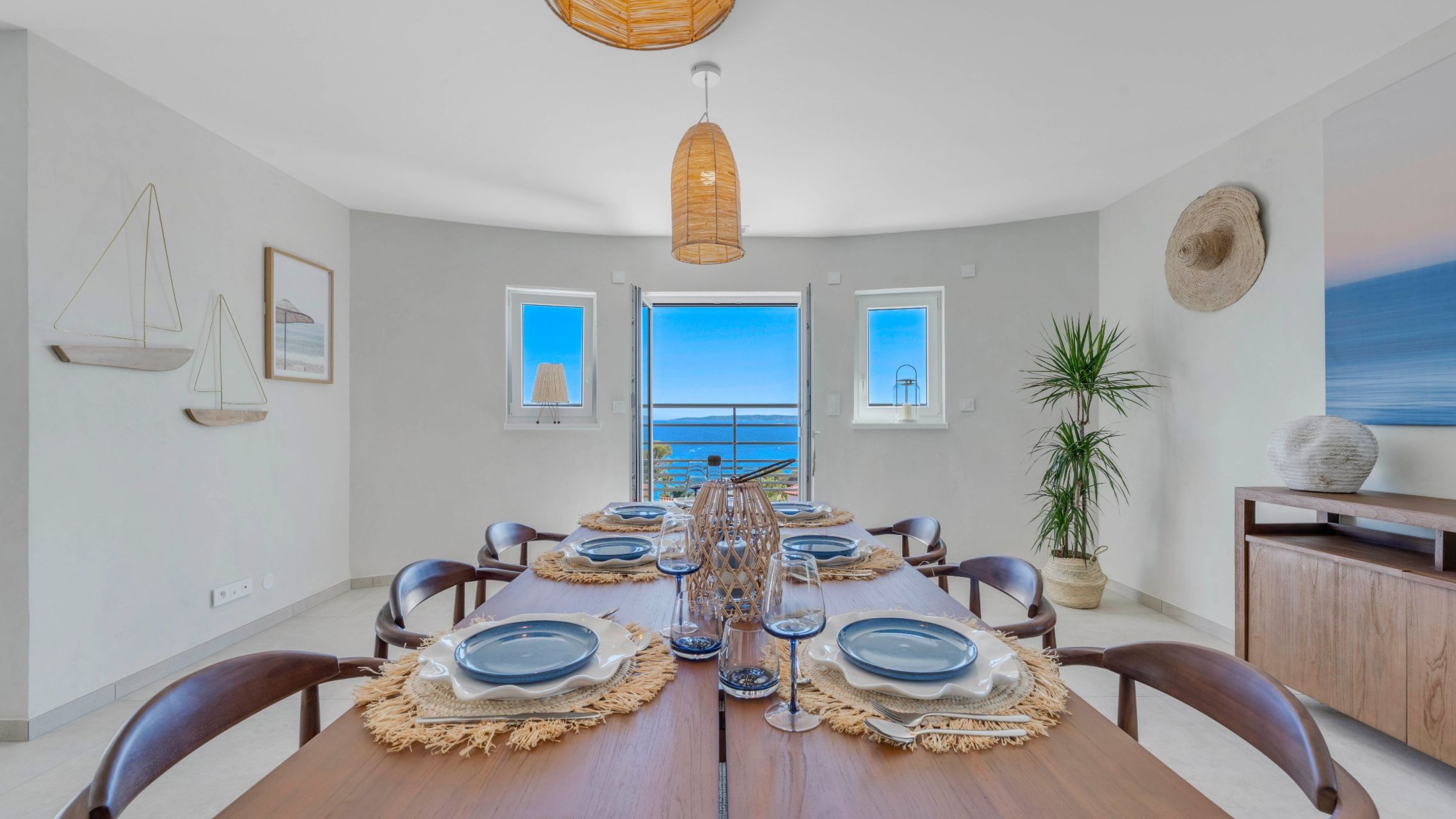 villa de luxe 6 Pièces en vente sur LES ISSAMBRES (83380)