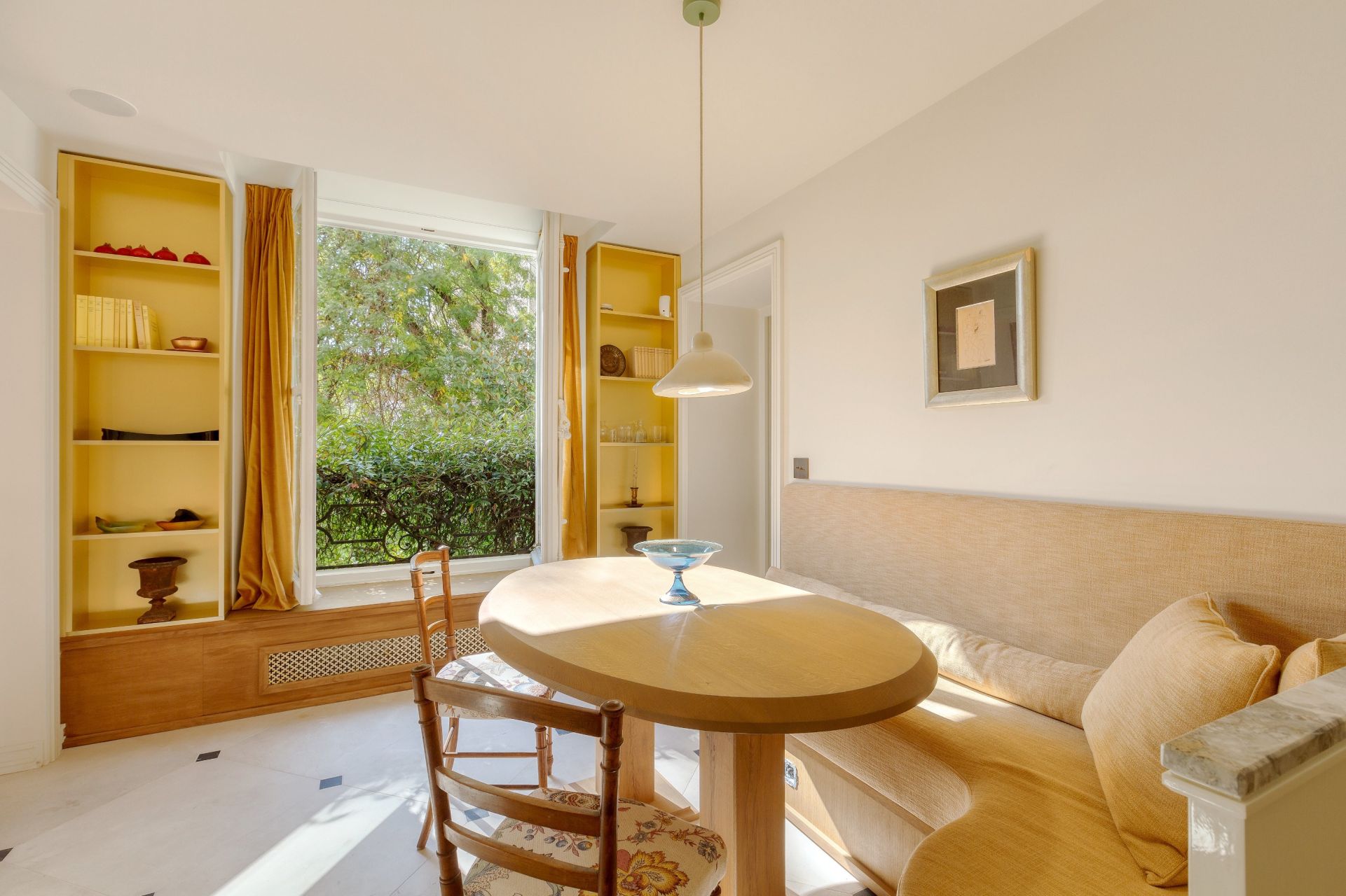 luxury apartment 7 Rooms for sale on PARIS (75007)