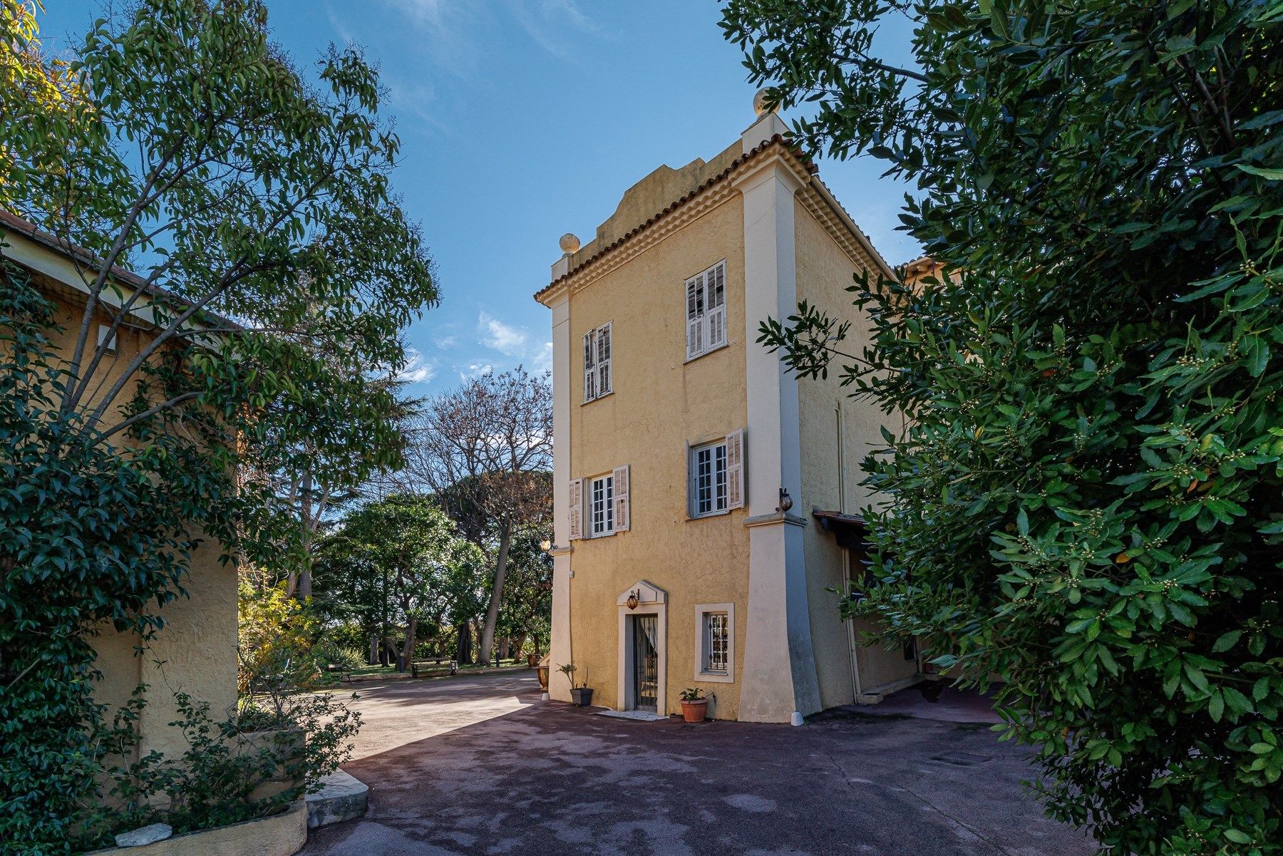 maison de maître 23 Pièces en vente sur NICE (06000)