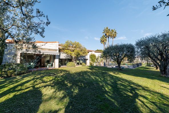 Vente Villa de luxe Nice 8&nbsp;Pièces 359&nbsp;m²