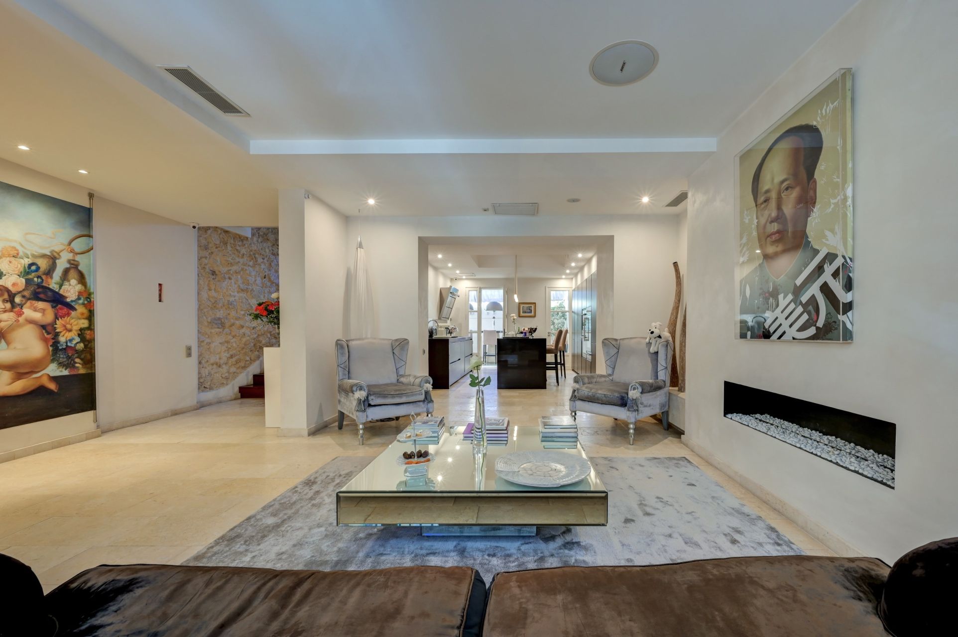 luxury house 7 Rooms for sale on AIX EN PROVENCE (13100)