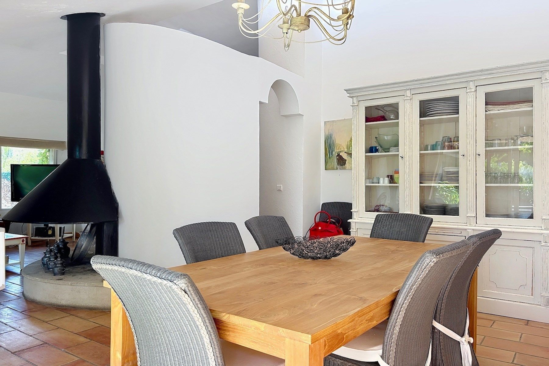 luxury house 8 Rooms for sale on UZES (30700)