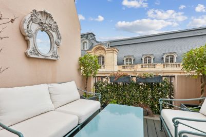 Sale Luxury studio Paris 9 1&nbsp;room 36&nbsp;m²