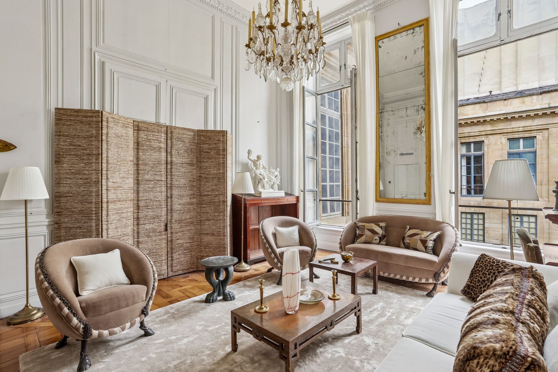 luxury apartment 4 Rooms for rent on PARIS (75006)