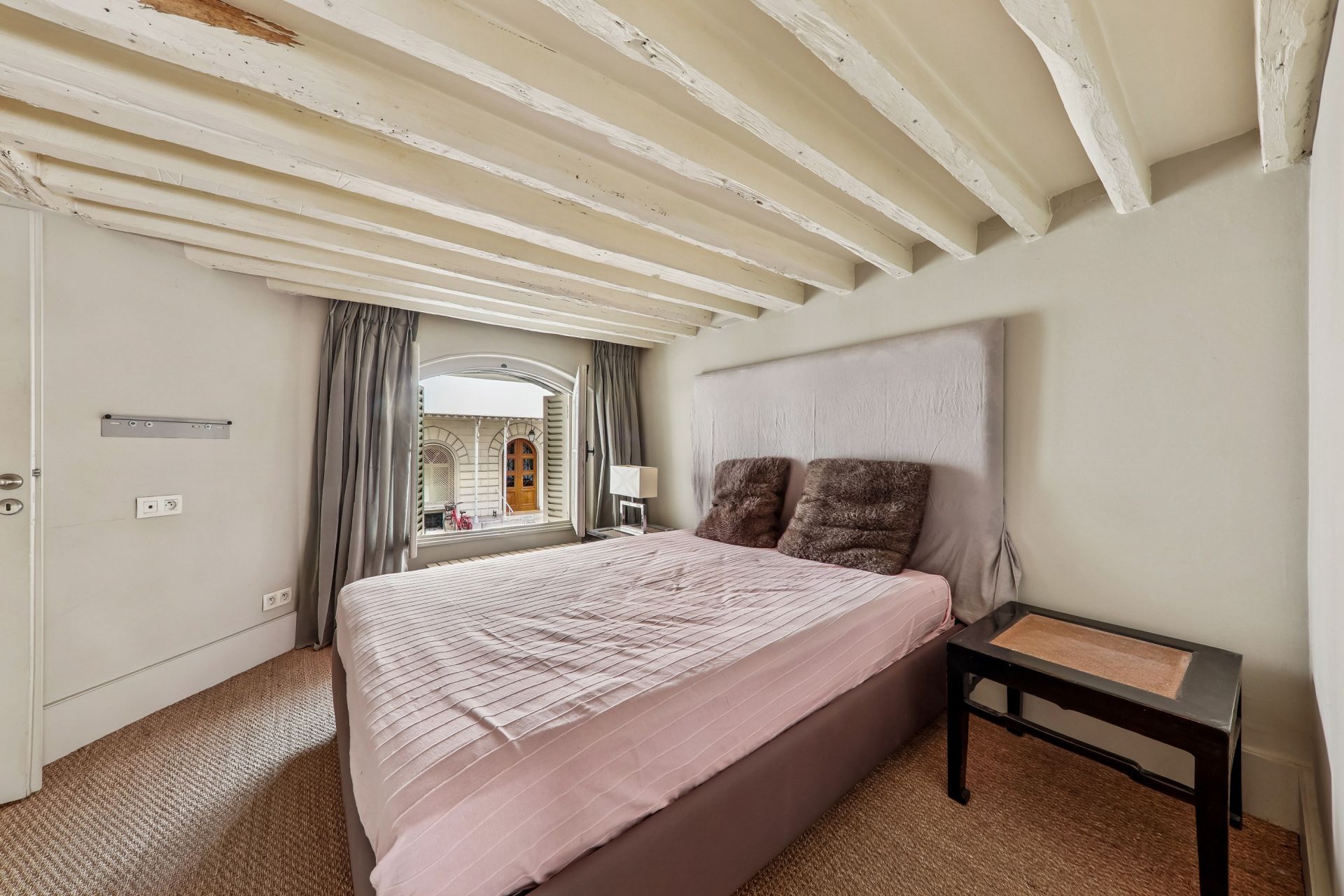 appartement de luxe 2 Pièces en location sur PARIS (75007)