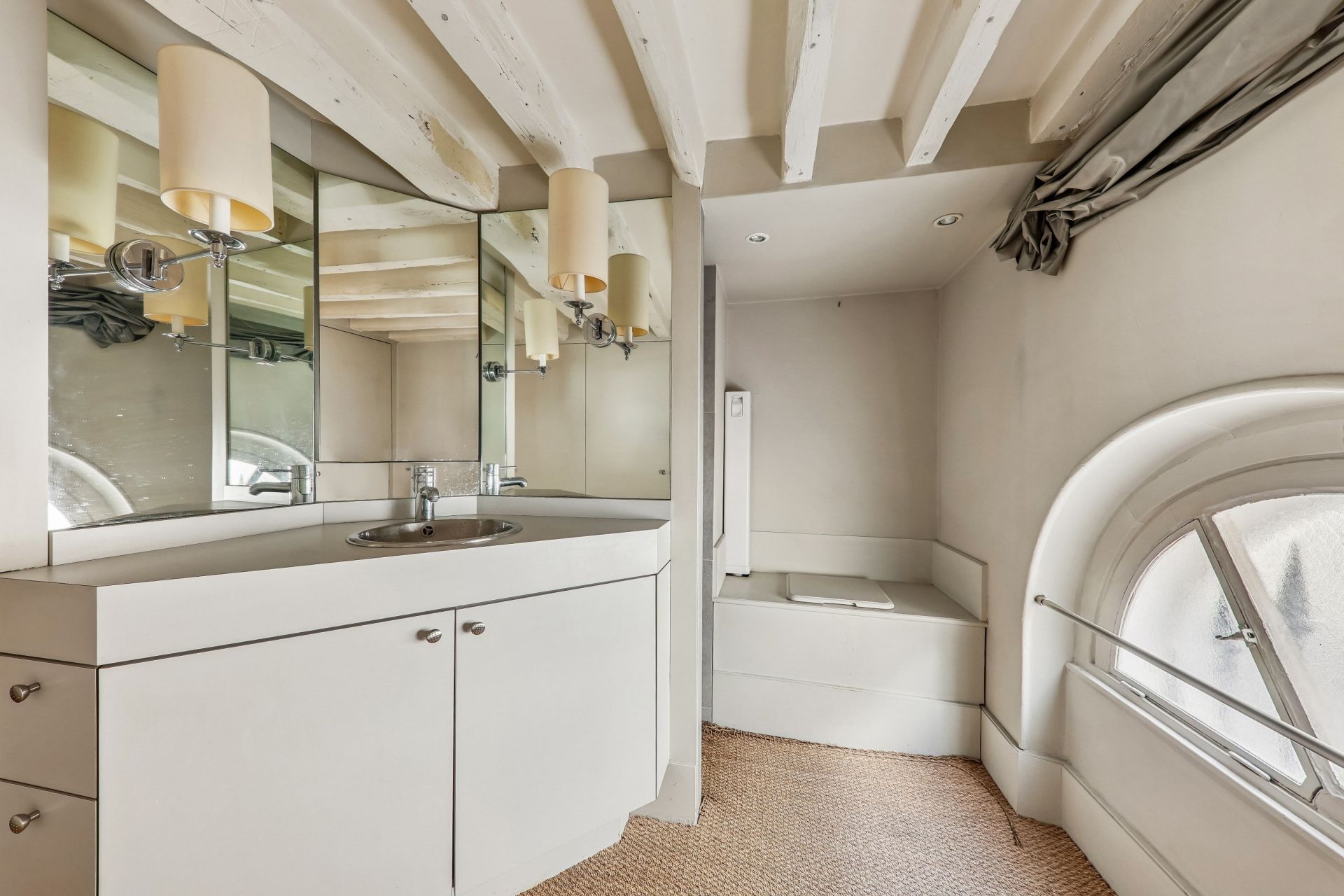 appartement de luxe 2 Pièces en location sur PARIS (75007)