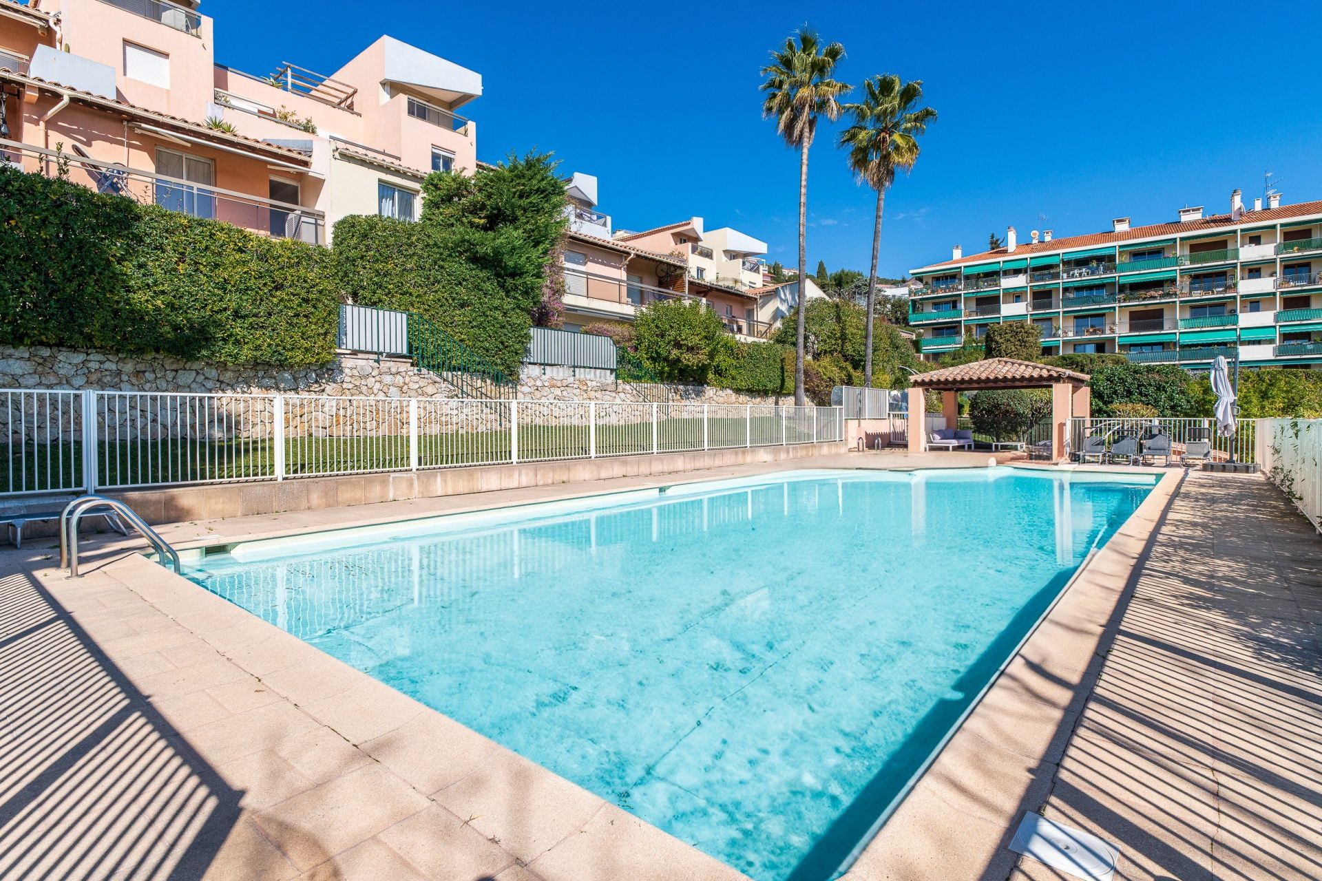 appartement de luxe 5 Pièces en vente sur VILLEFRANCHE SUR MER (06230)