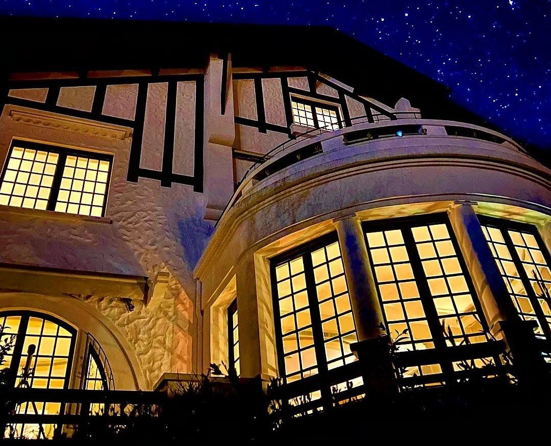 luxury house 10 Rooms for sale on AGEN (47000)
