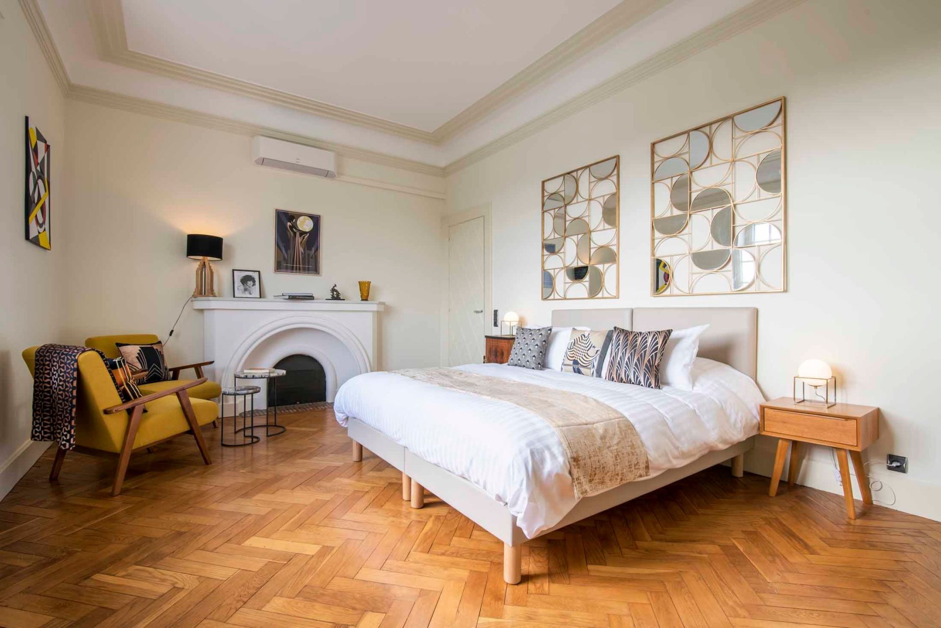 luxury house 10 Rooms for sale on AGEN (47000)