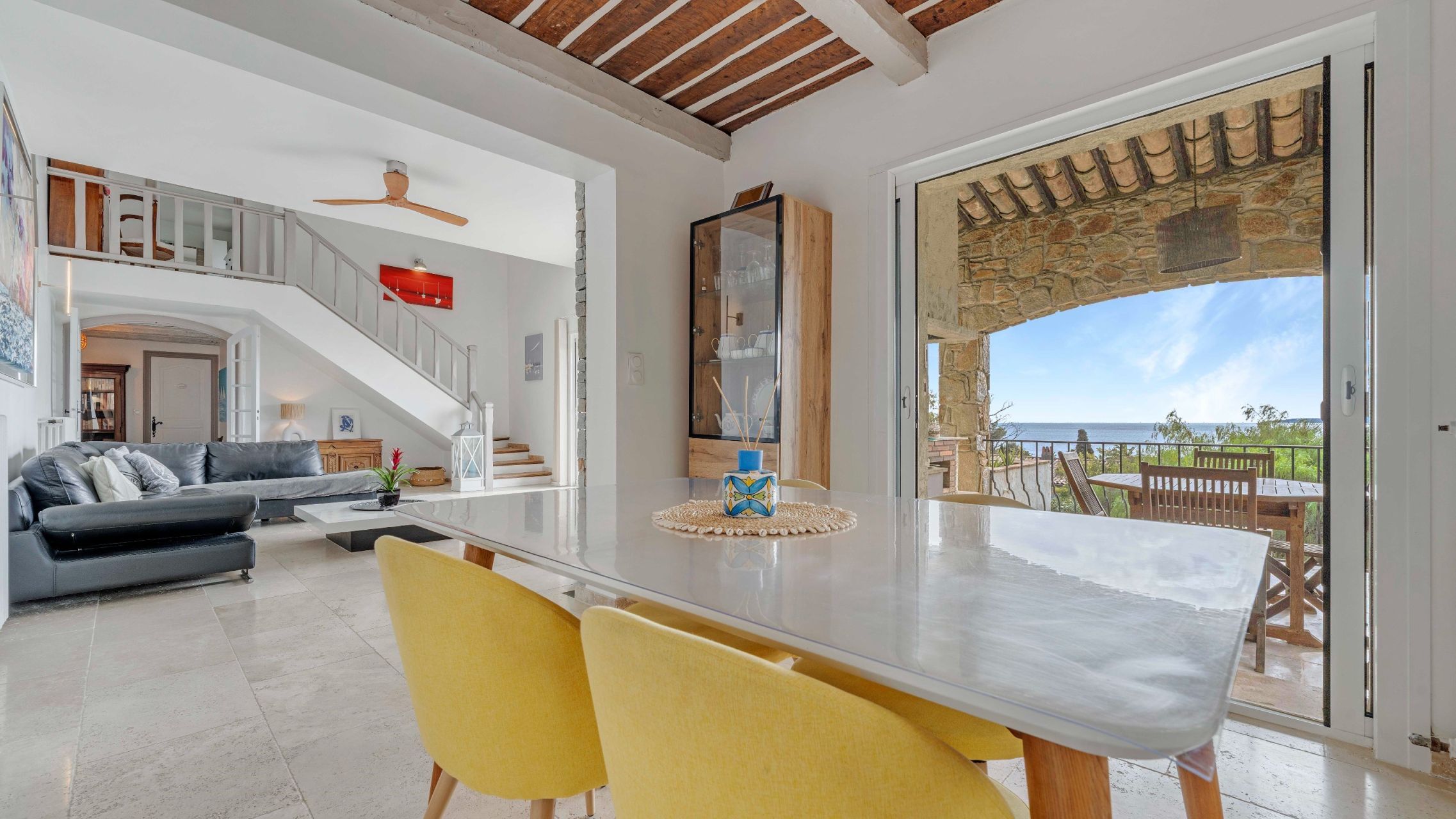 villa de luxe 10 Pièces en vente sur LES ISSAMBRES (83380)