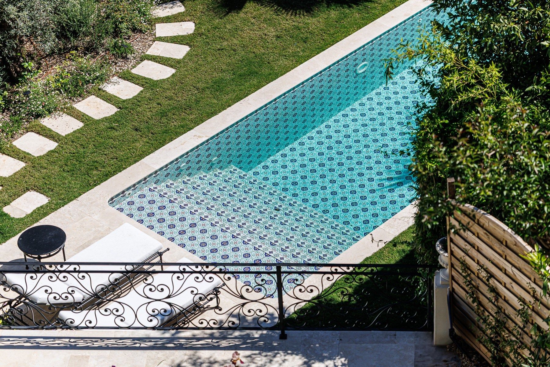 hôtel particulier 17 Pièces en vente sur NICE (06000)