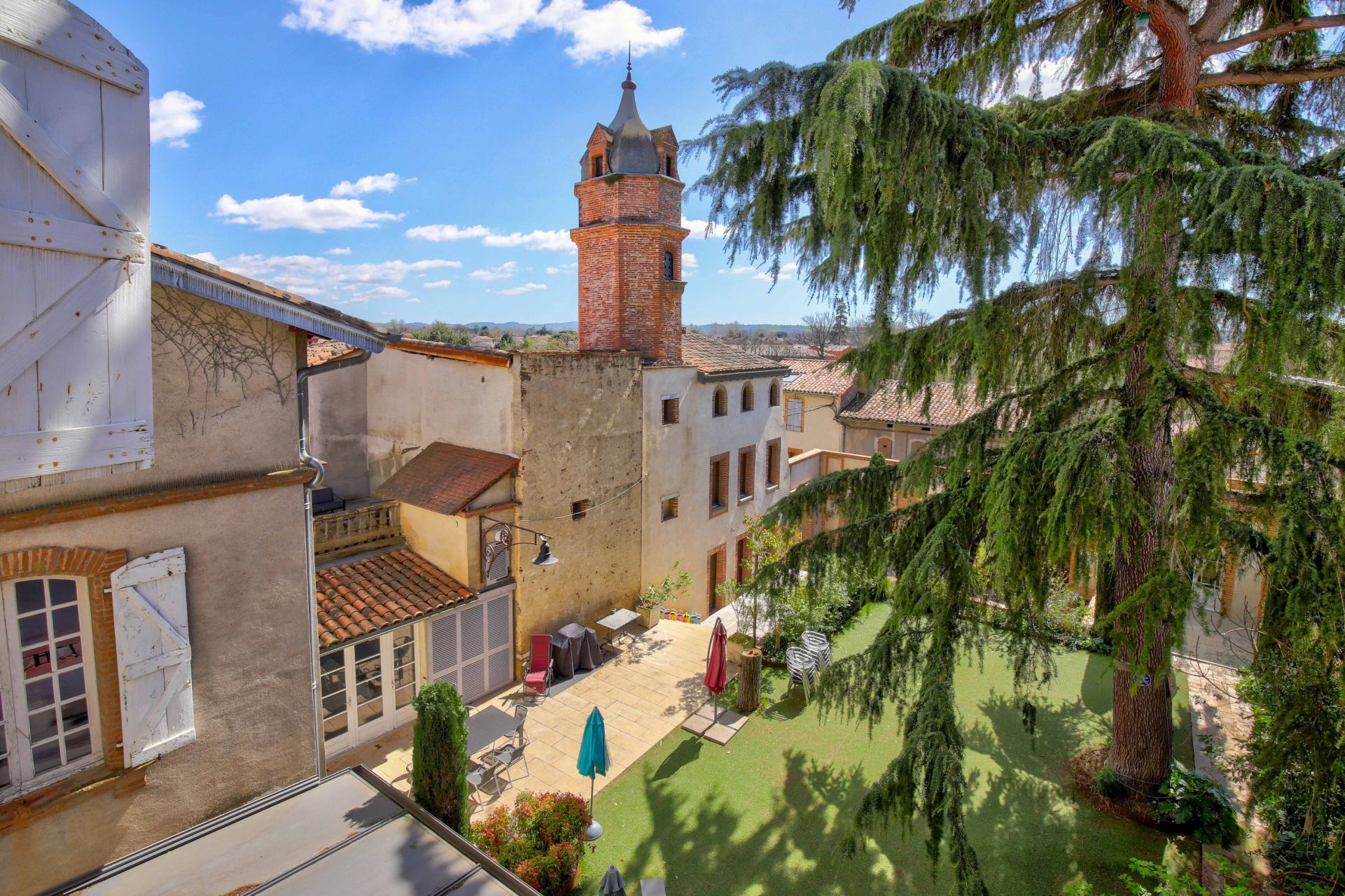 maison de luxe 15 Pièces en vente sur LAVAUR (81500)