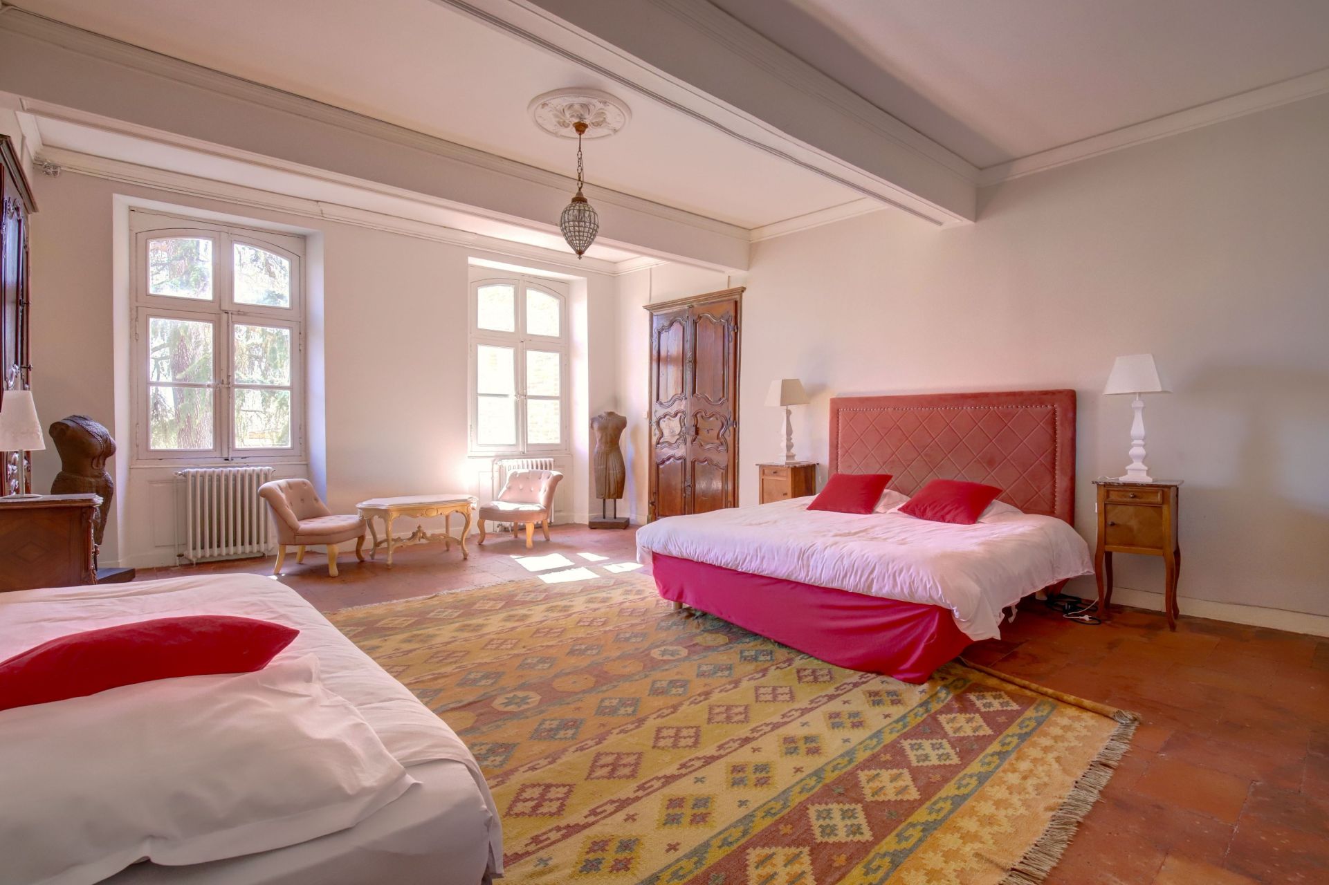 luxury house 15 Rooms for sale on LAVAUR (81500)
