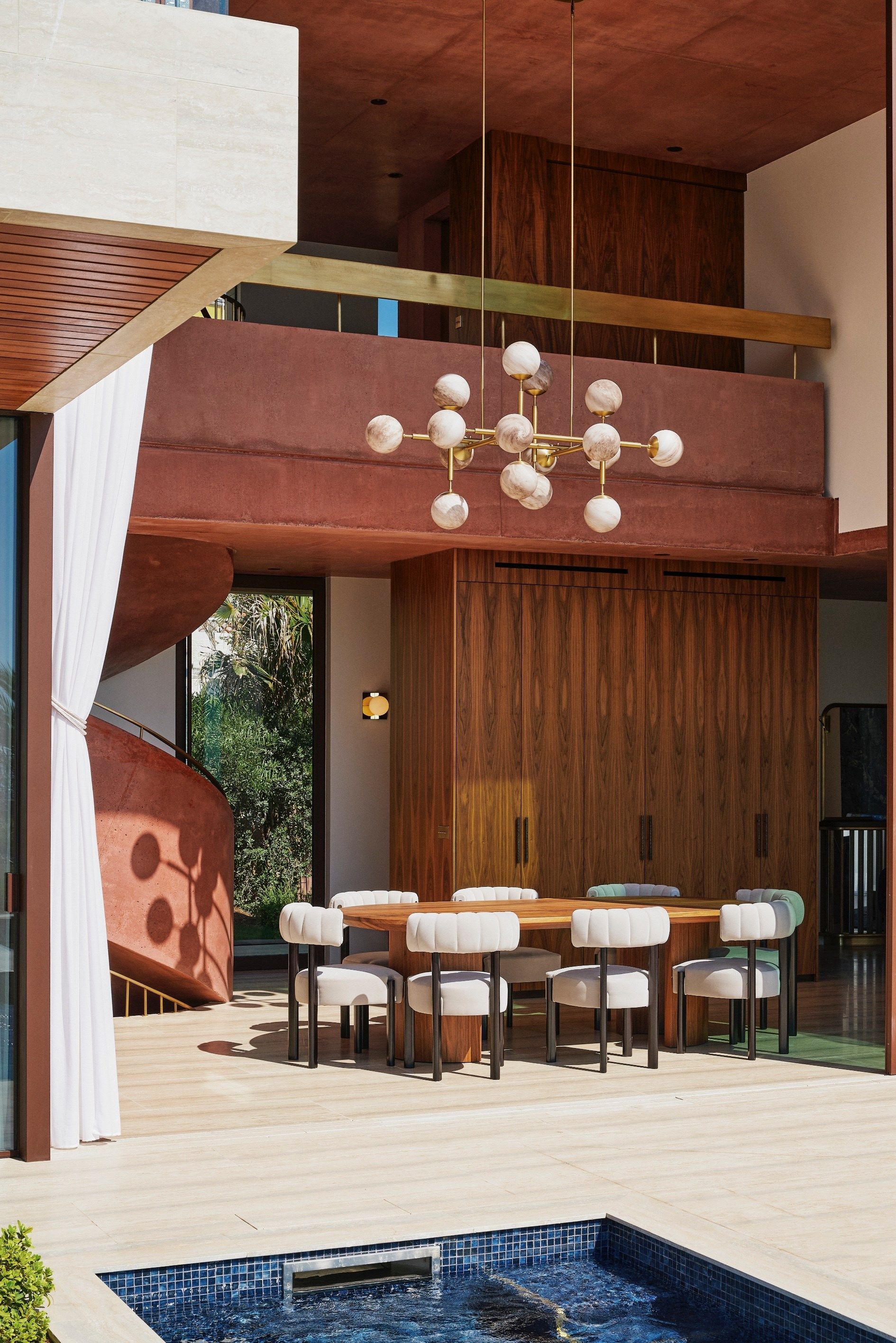 maison contemporaine 10 Pièces en vente sur MANDELIEU LA NAPOULE (06210)