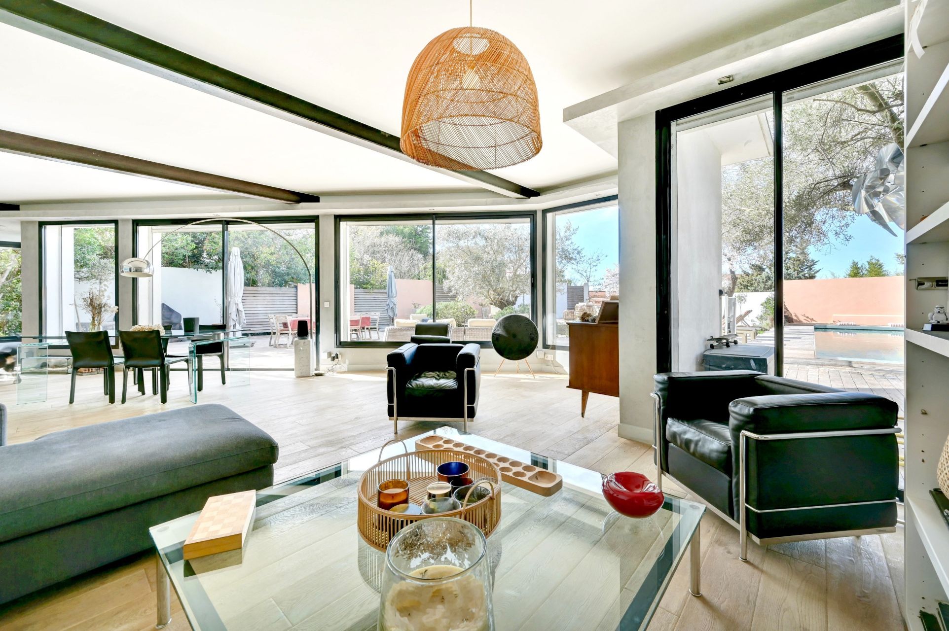 maison de luxe 10 Pièces en vente sur MARSEILLE (13012)