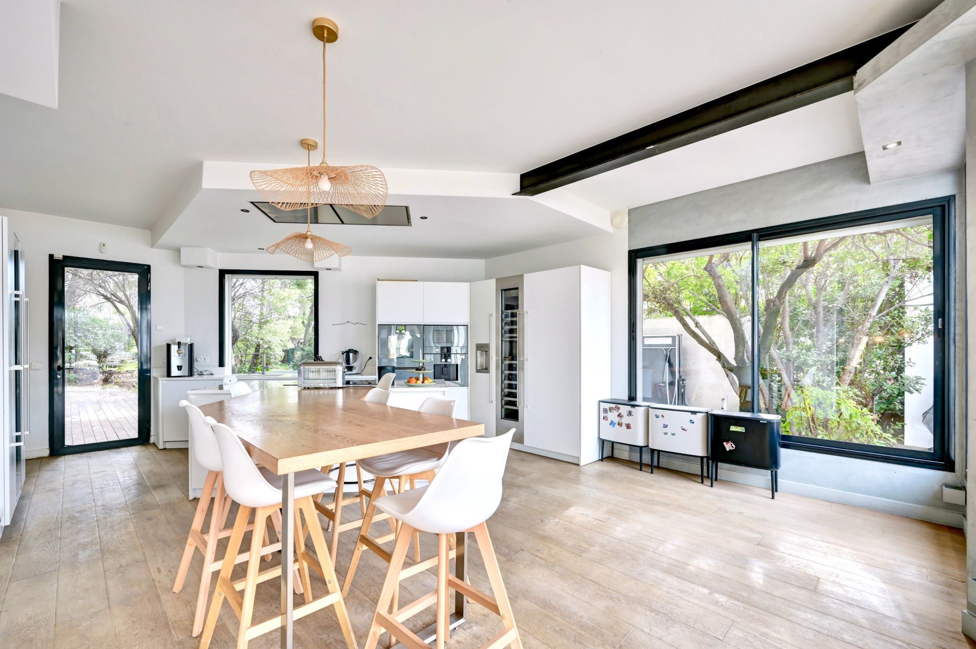 maison de luxe 10 Pièces en vente sur MARSEILLE (13012)